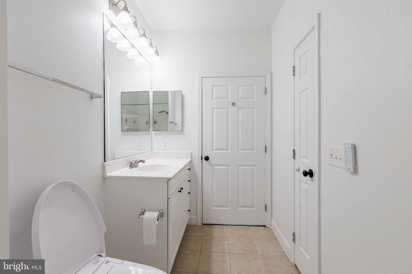 501 Hungerford Drive #p82 photo 17