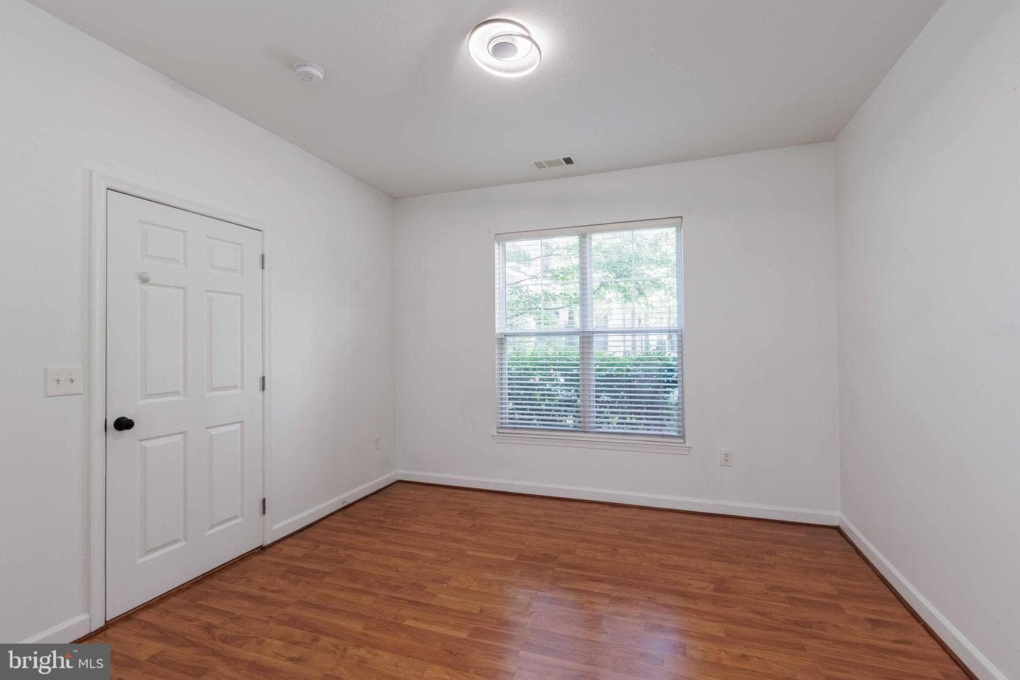 501 Hungerford Drive #p82 photo 22