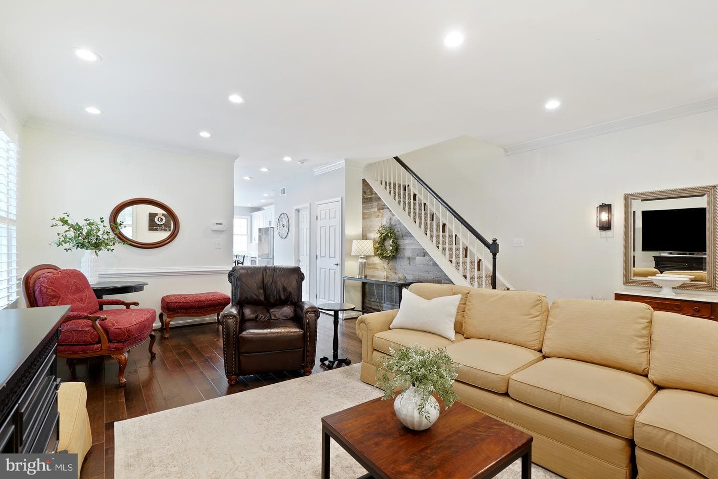 345 Chestertown Street photo 5
