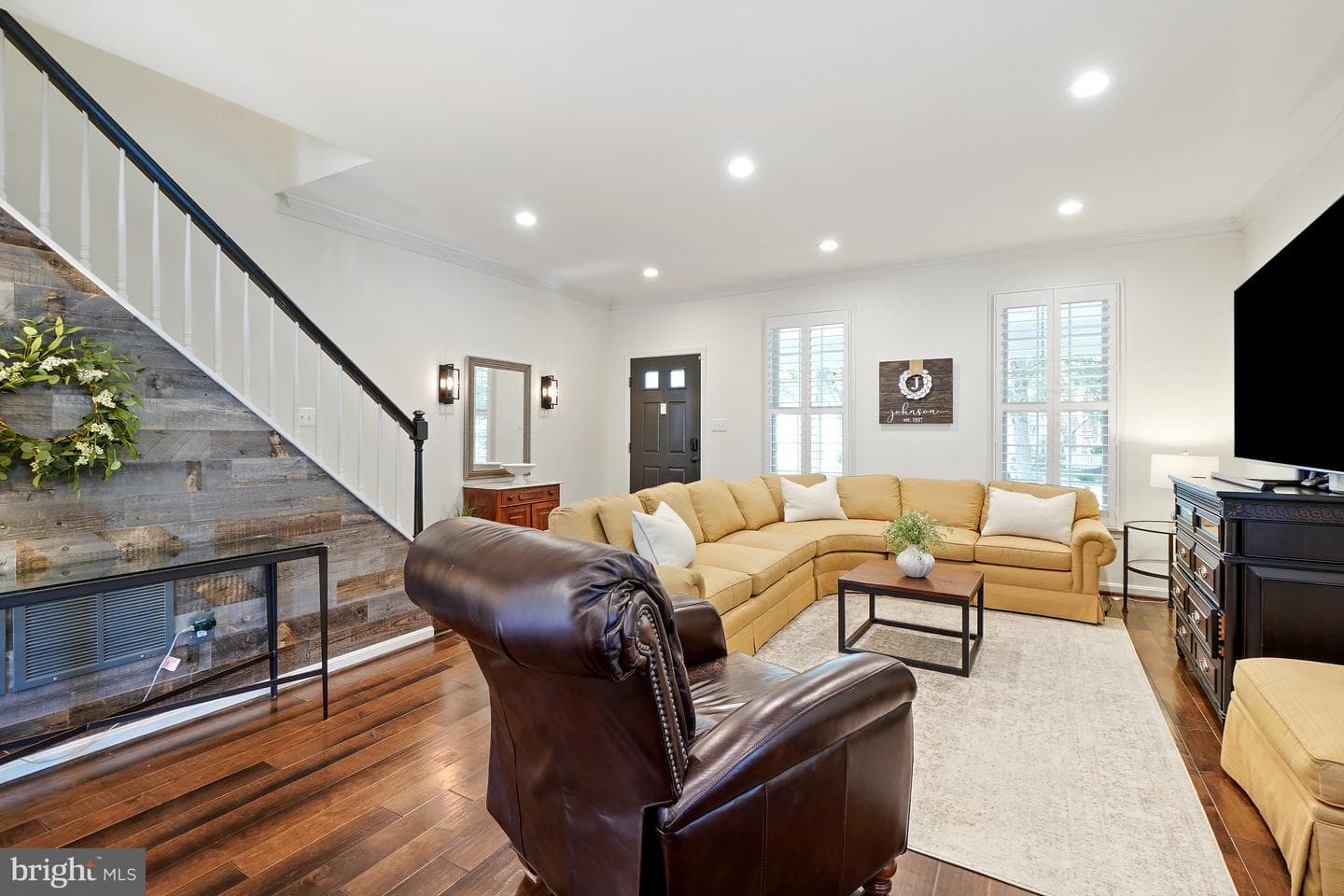 345 Chestertown Street photo 7