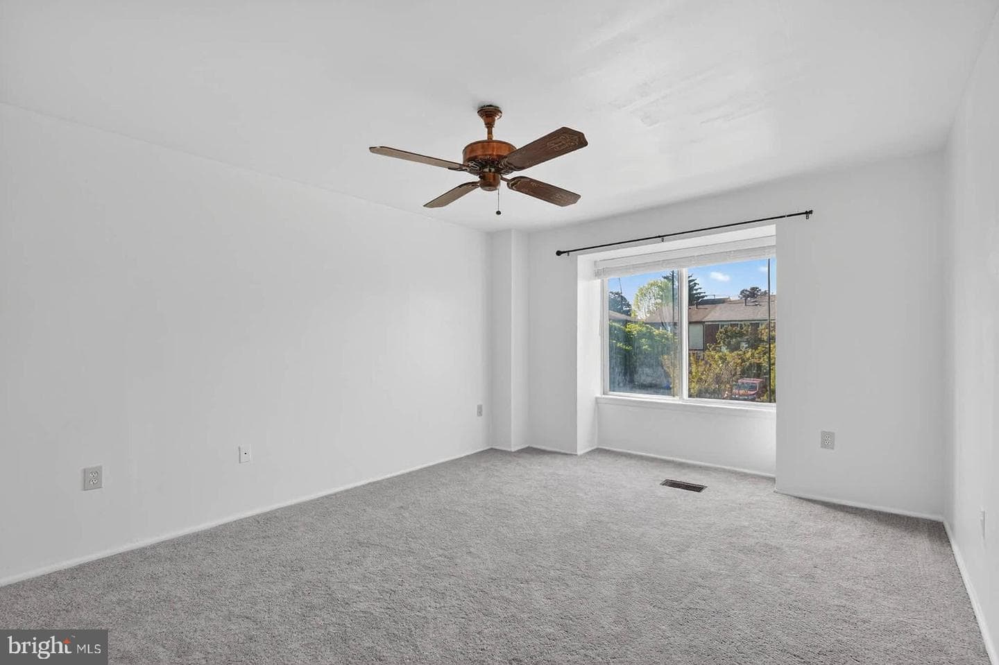 2430 Sun Valley Circle #7-B photo 20