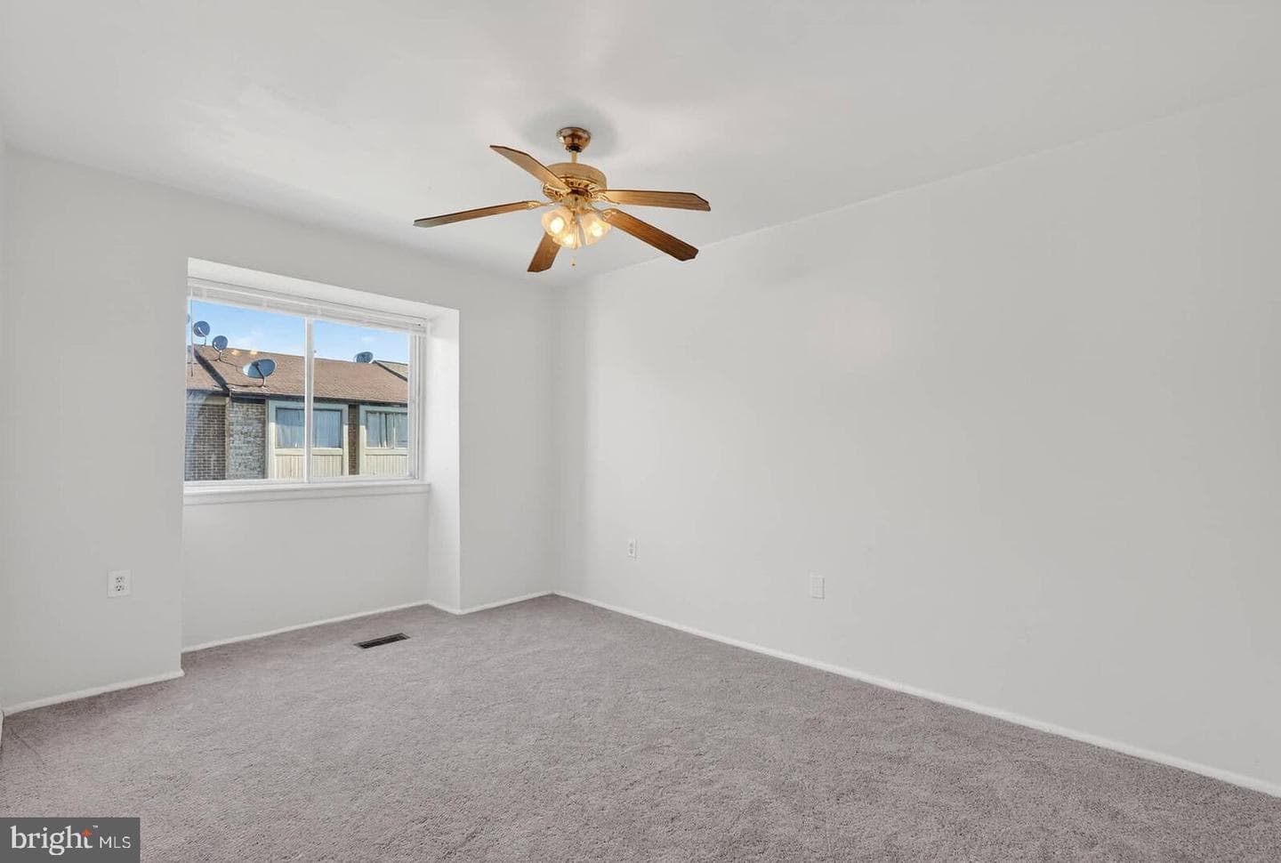 2430 Sun Valley Circle #7-B photo 24