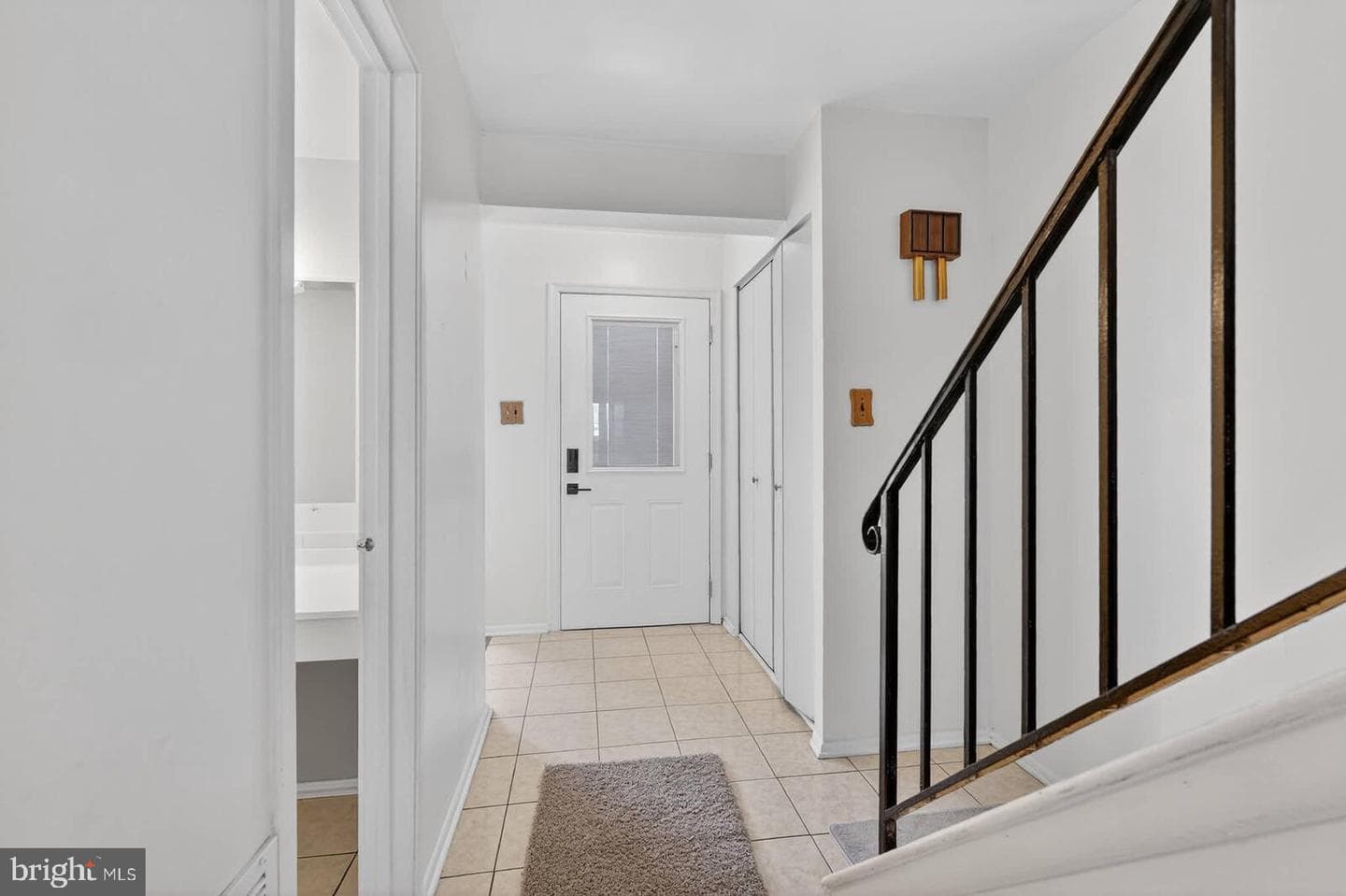 2430 Sun Valley Circle #7-B photo 7