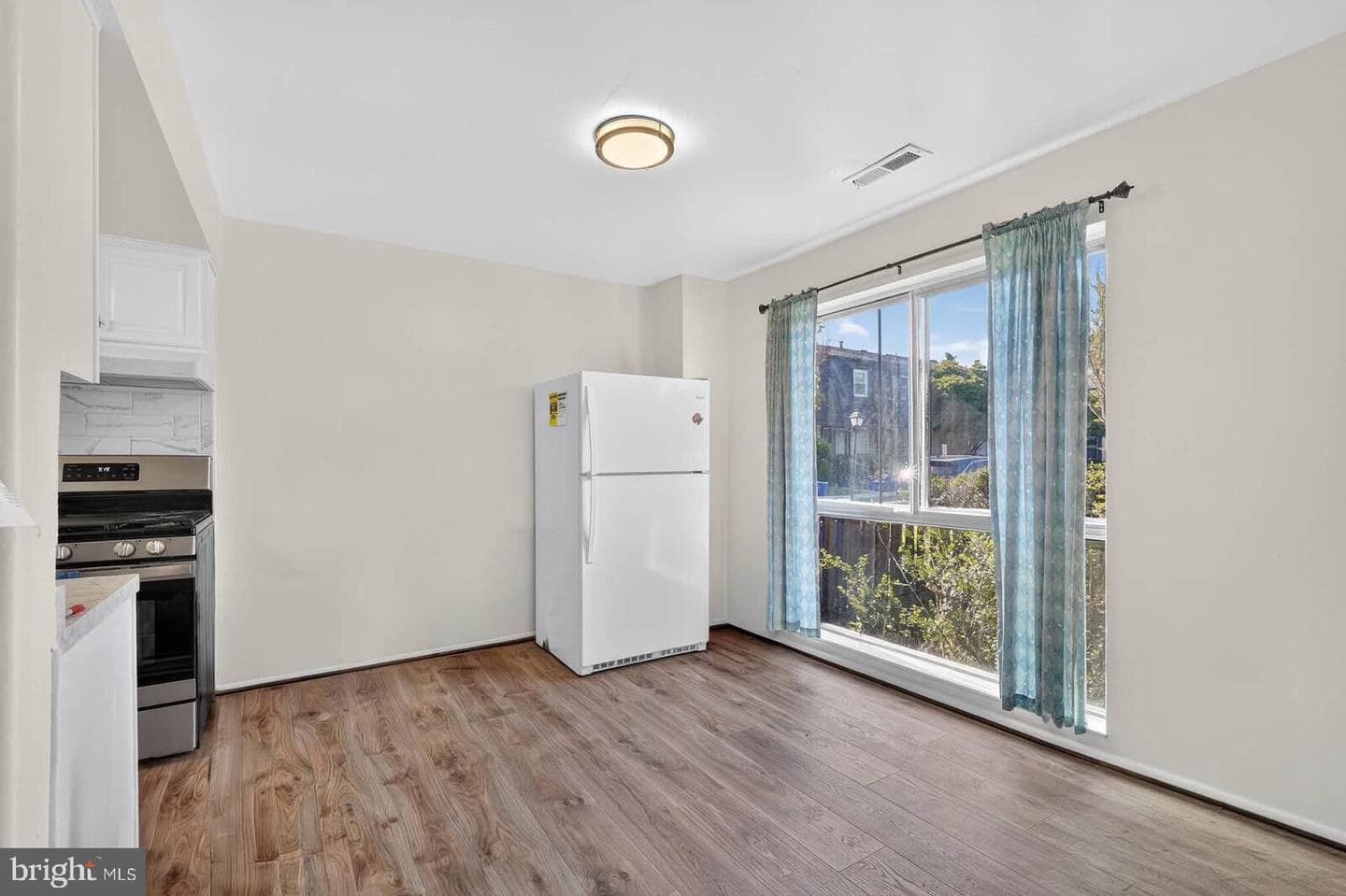 2430 Sun Valley Circle #7-B photo 8