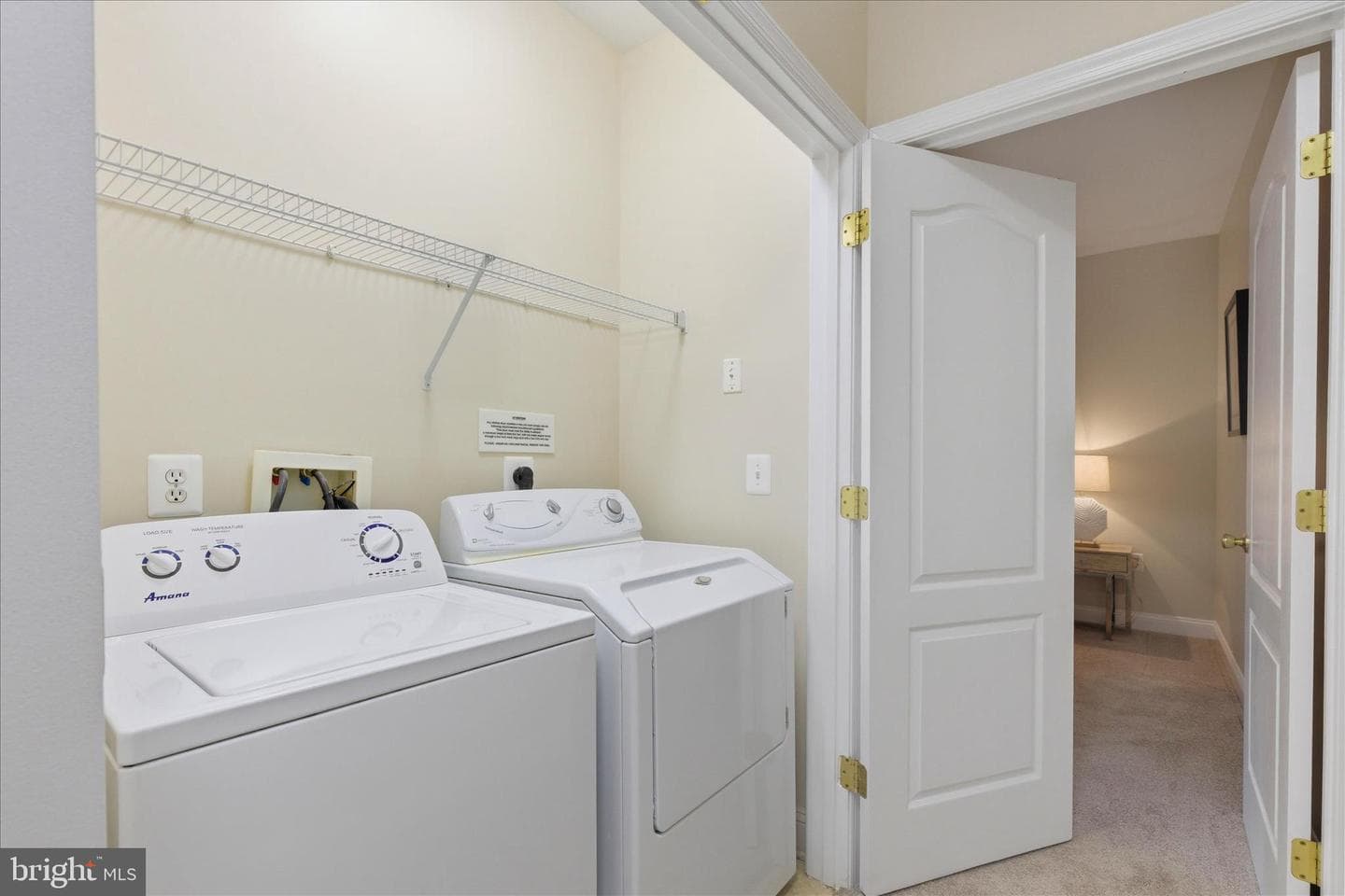 701 Fallsgrove Drive #102 photo 19