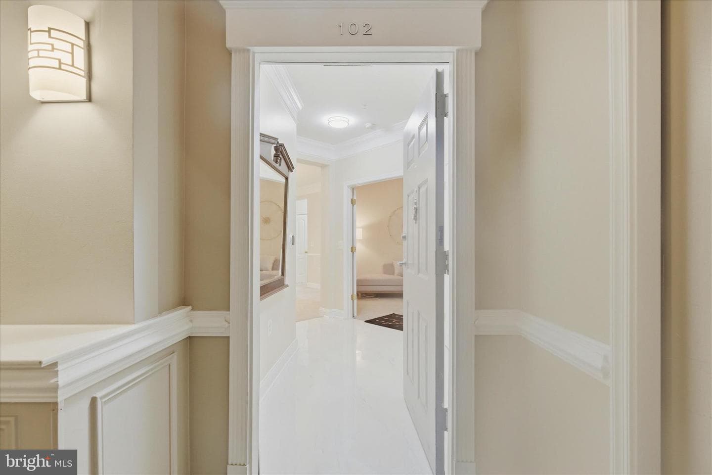 701 Fallsgrove Drive #102 photo 5