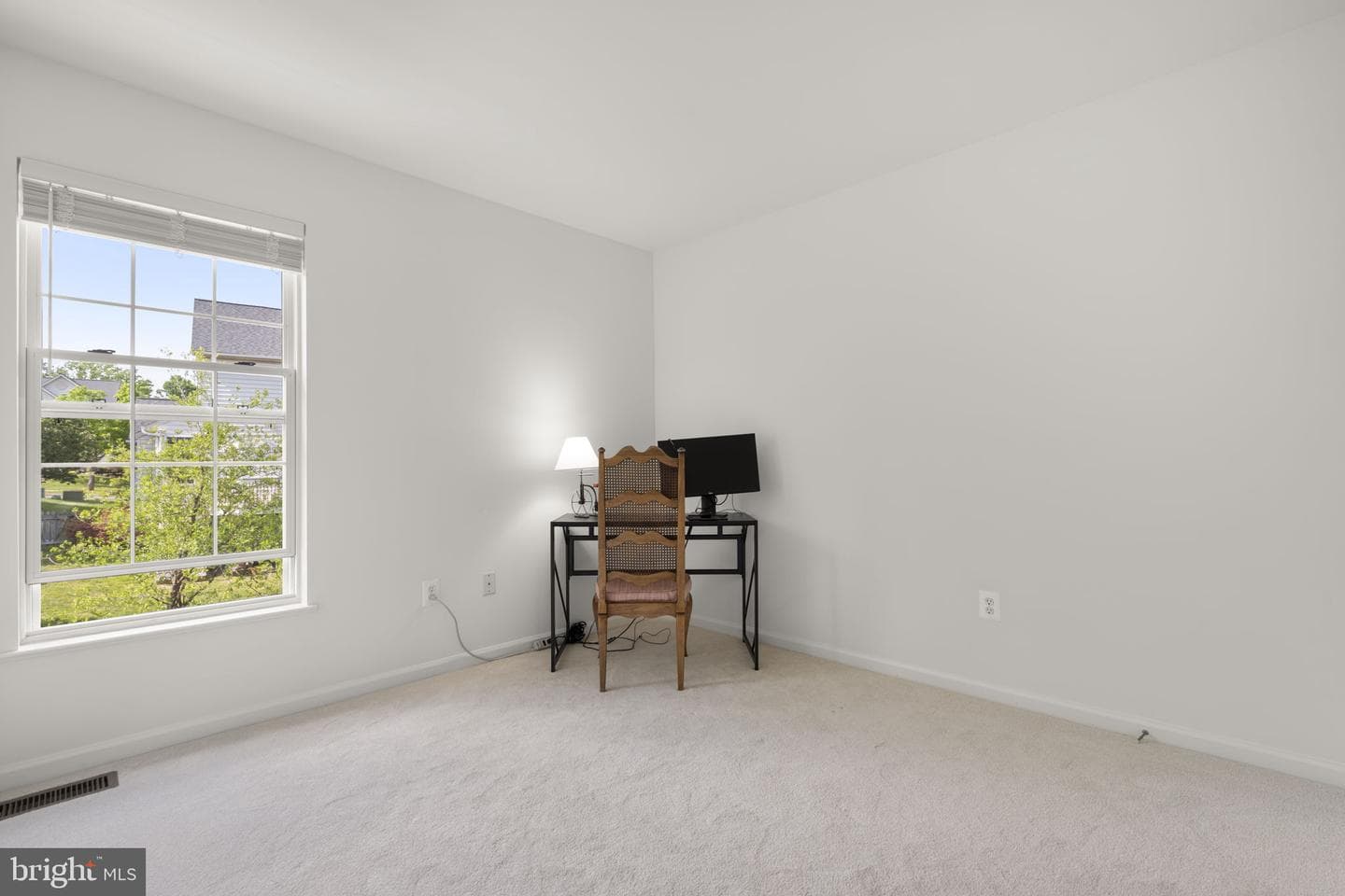 18028 Red Rocks Drive photo 23