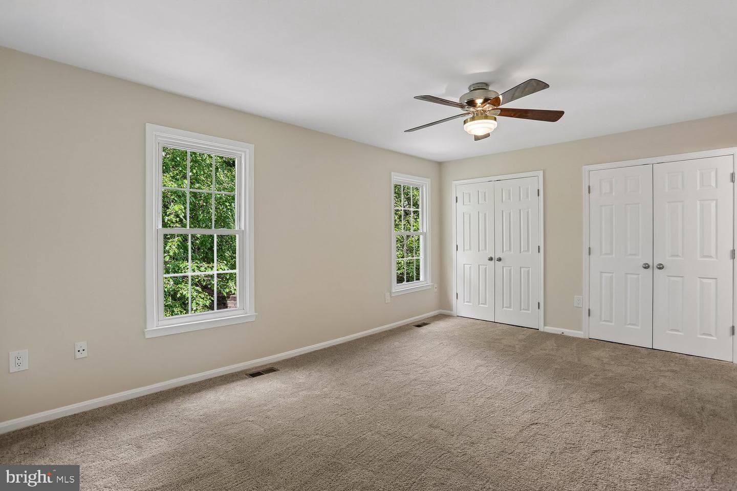 10804 Douglas Avenue photo 22