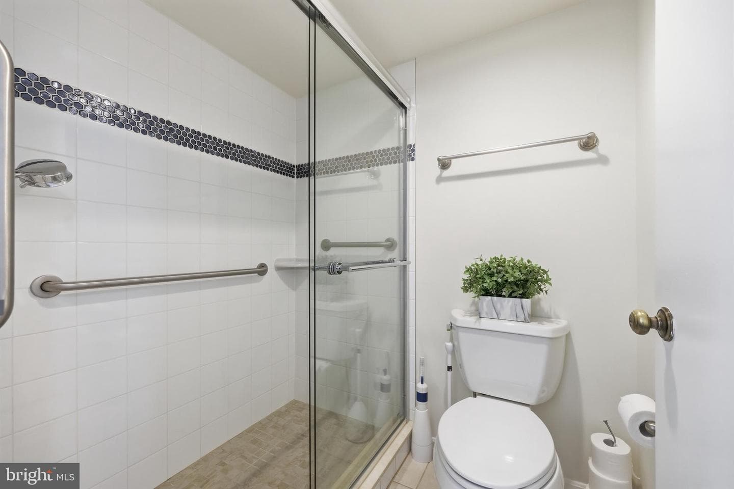 15115 Interlachen Drive #3-215 photo 19