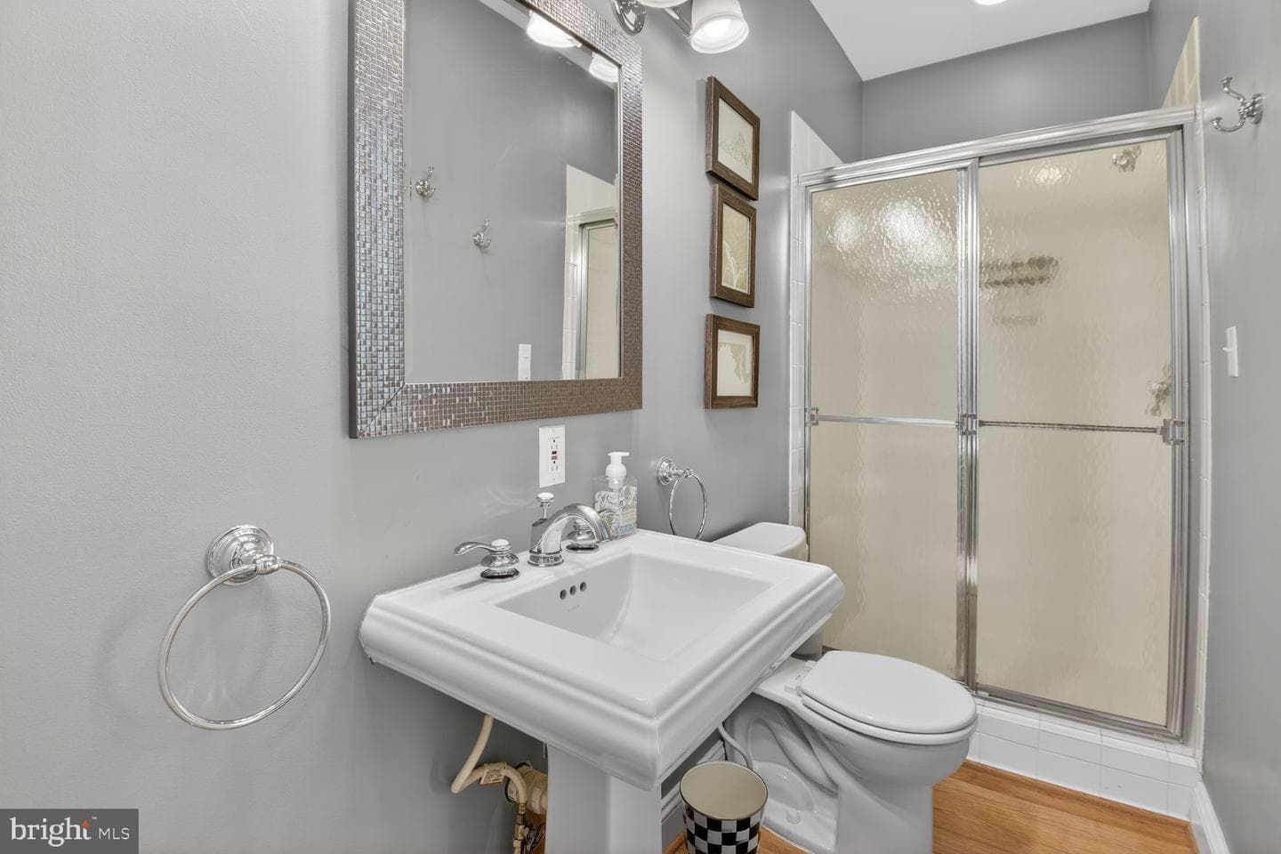5909 Madawaska Road photo 31