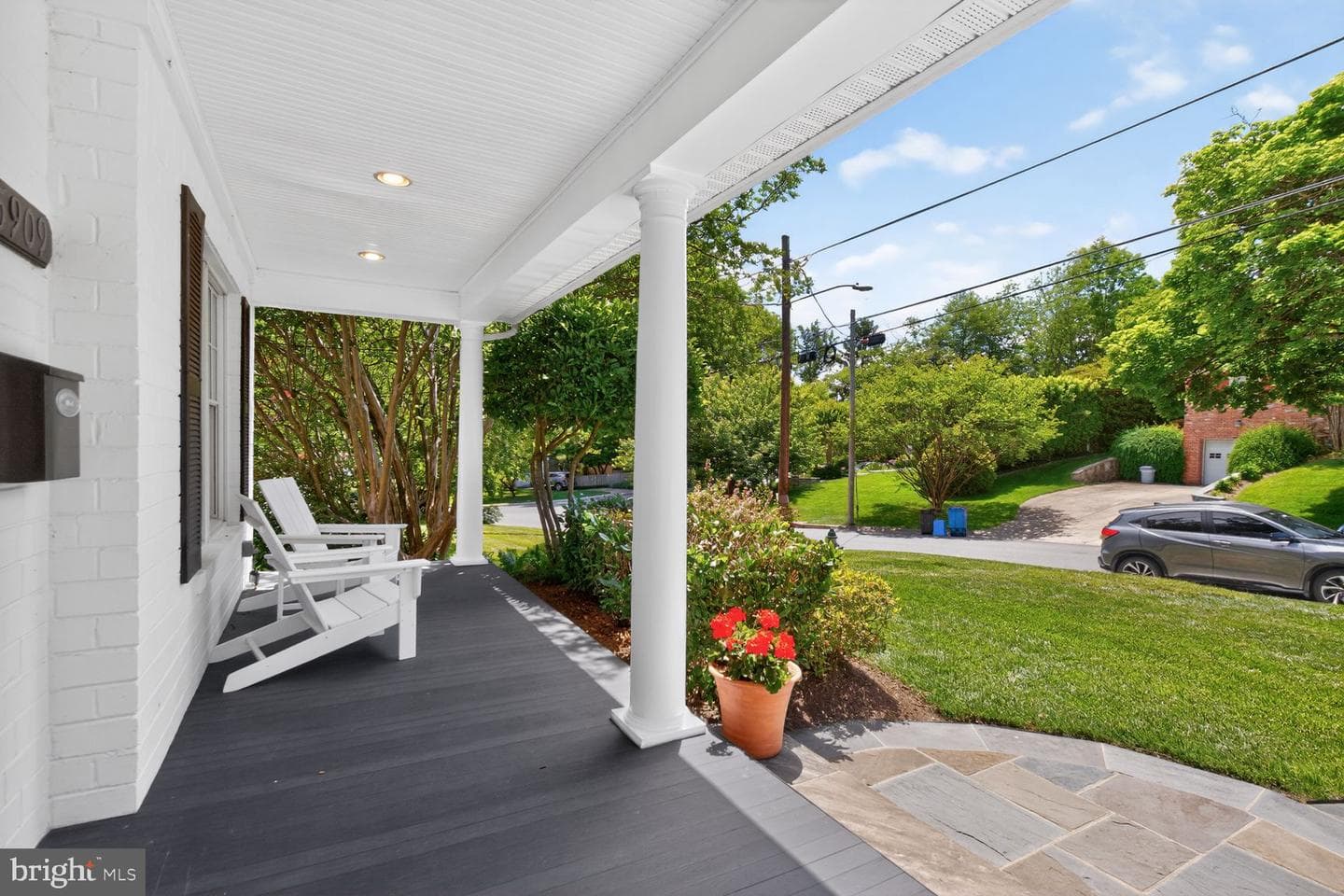 5909 Madawaska Road photo 4
