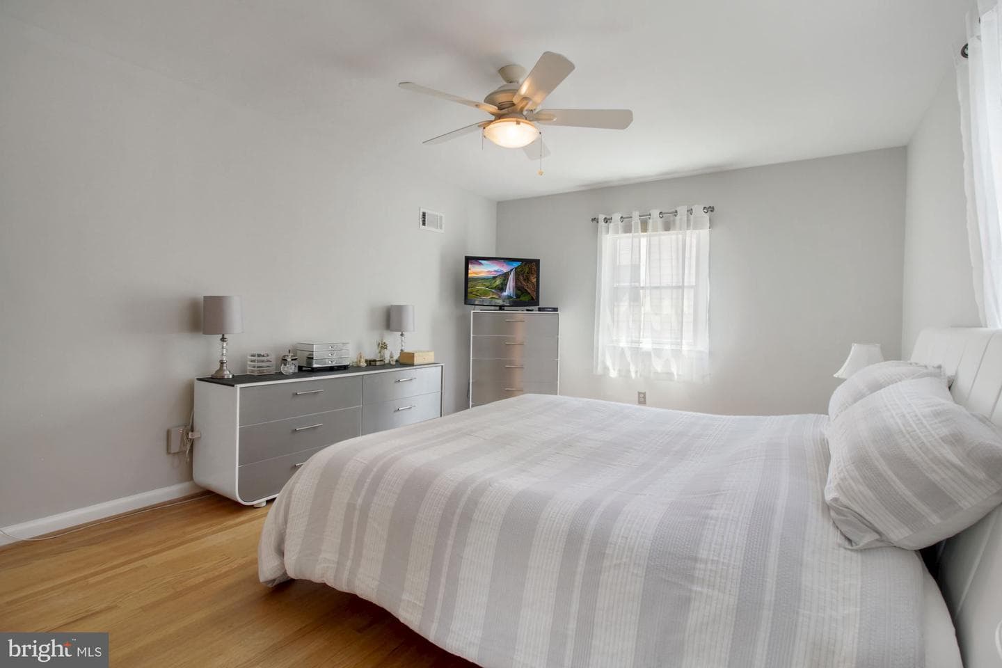 9504 Wadsworth Drive photo 22