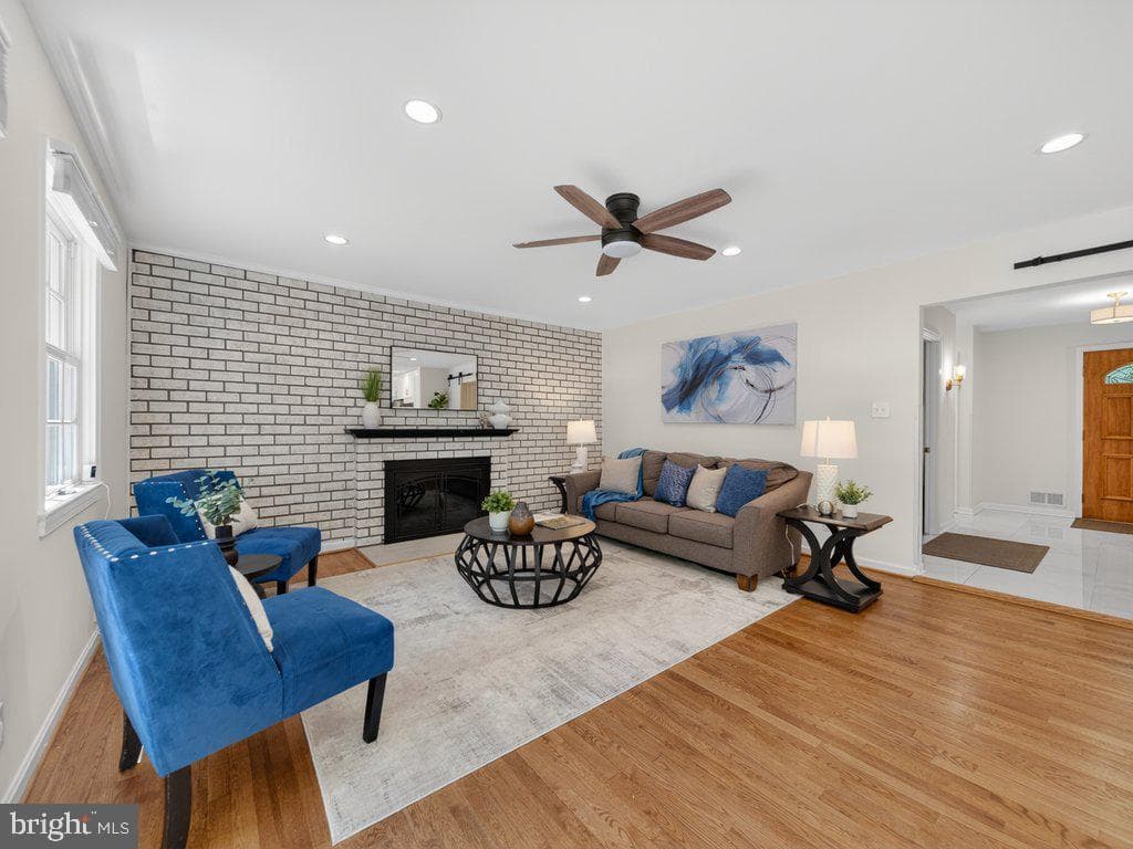 12628 Saint James Rd photo 18