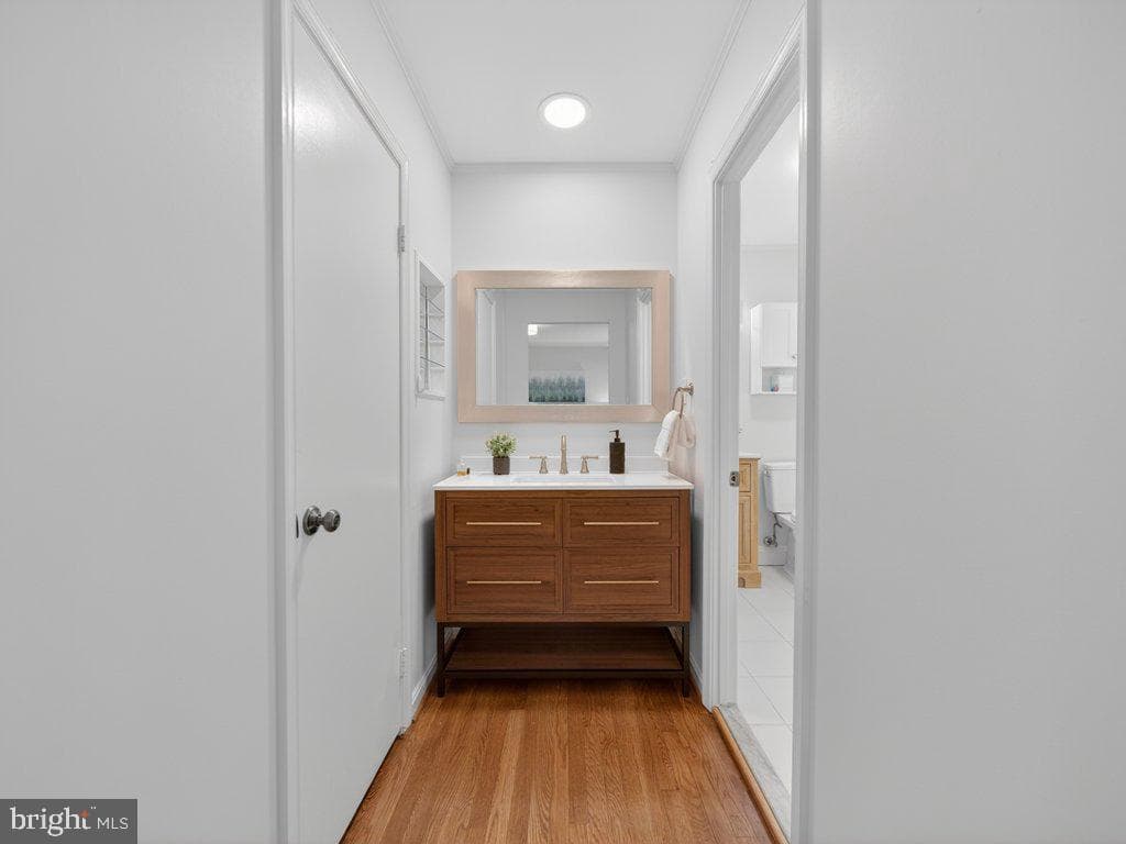 12628 Saint James Rd photo 28