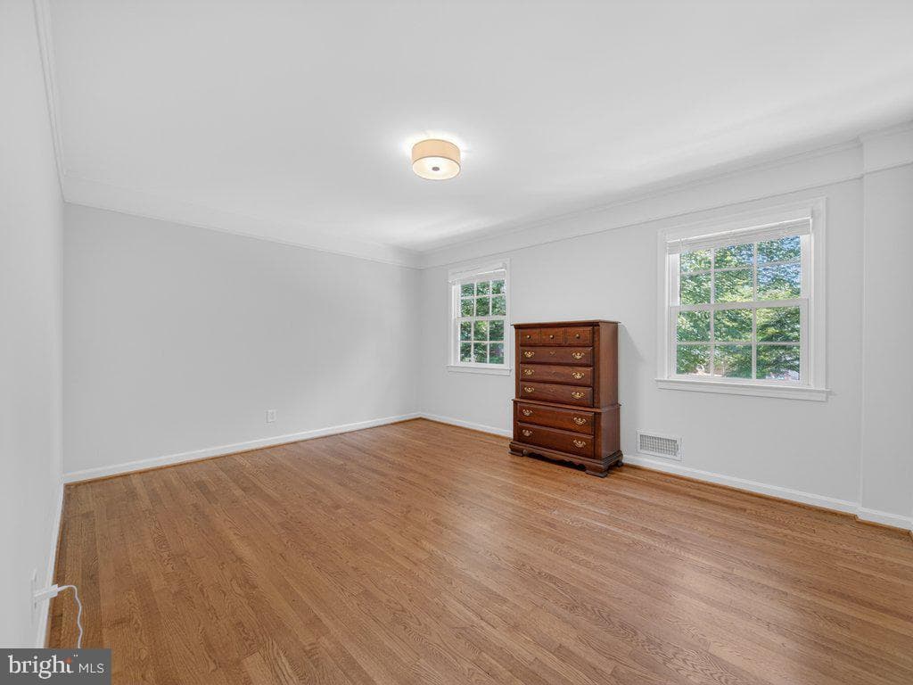 12628 Saint James Rd photo 37