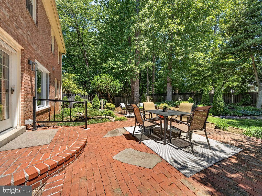 12628 Saint James Rd photo 47