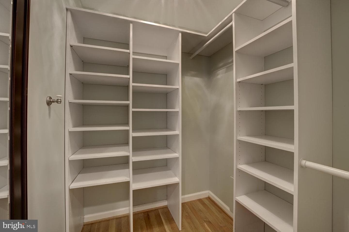 1112 Fallsmead Way photo 27