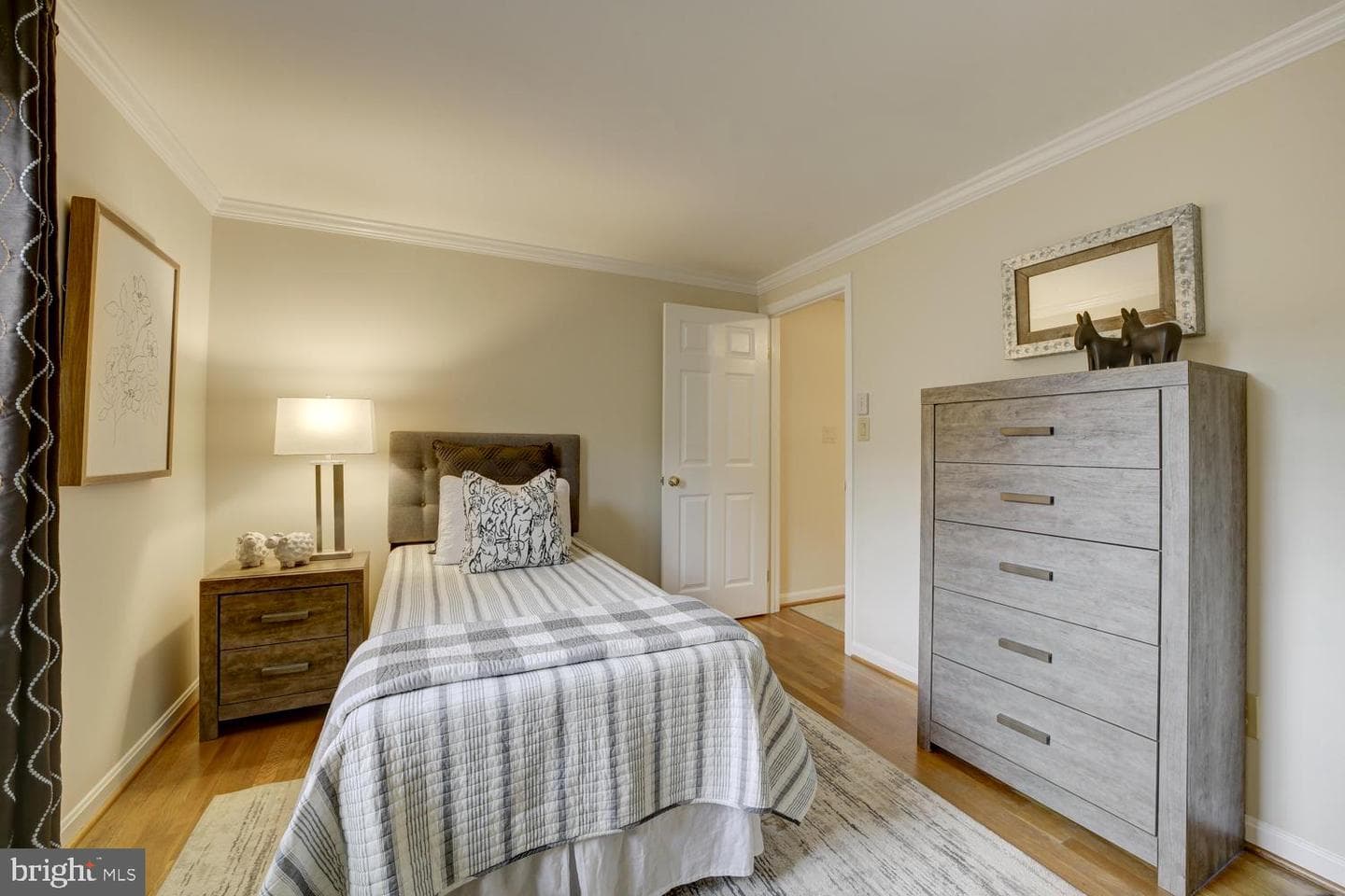 1112 Fallsmead Way photo 36