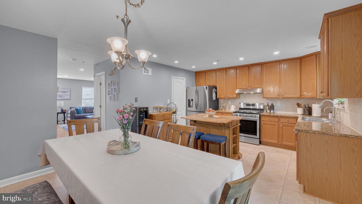 125 Emory Woods Court photo 11