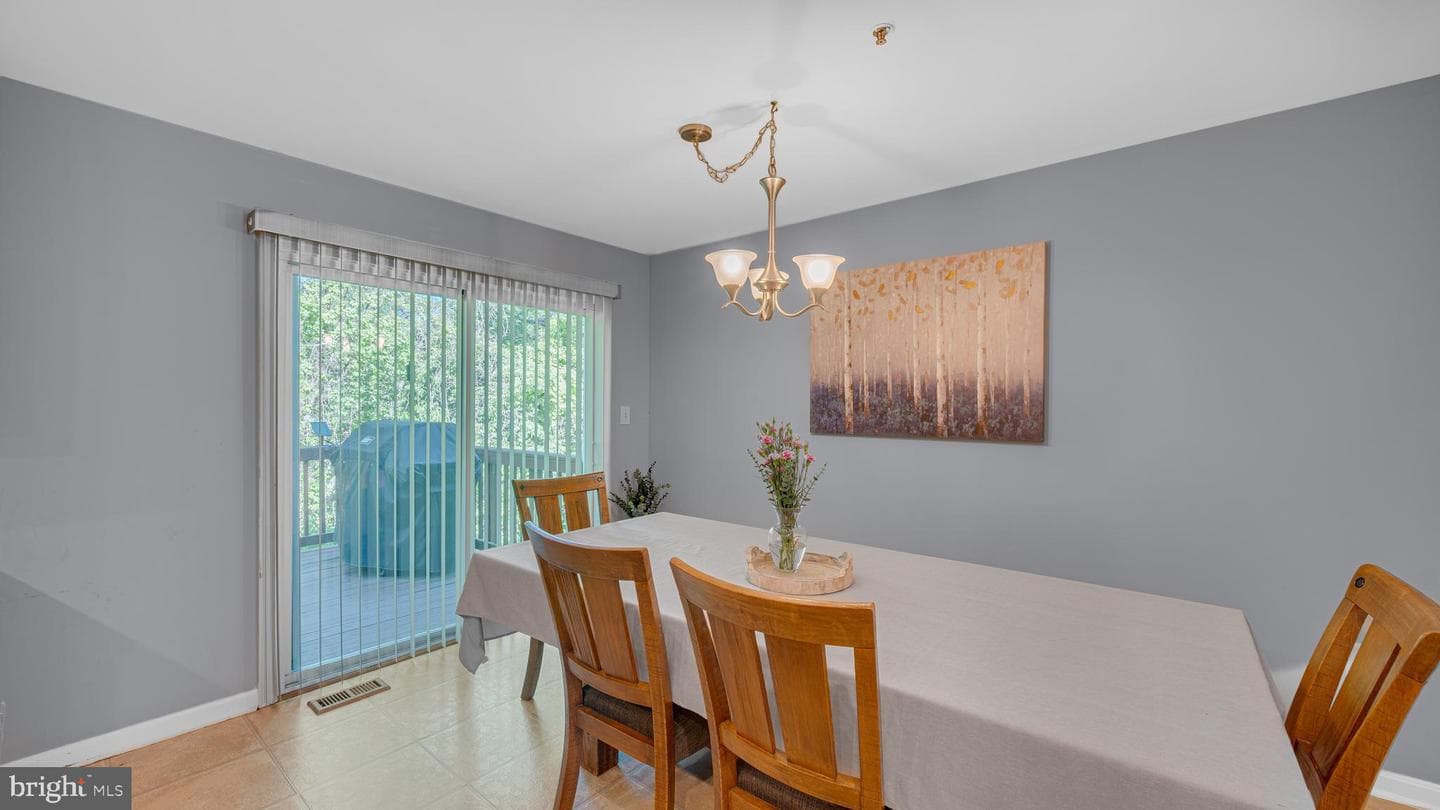 125 Emory Woods Court photo 13