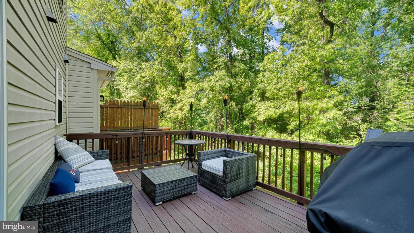 125 Emory Woods Court photo 38