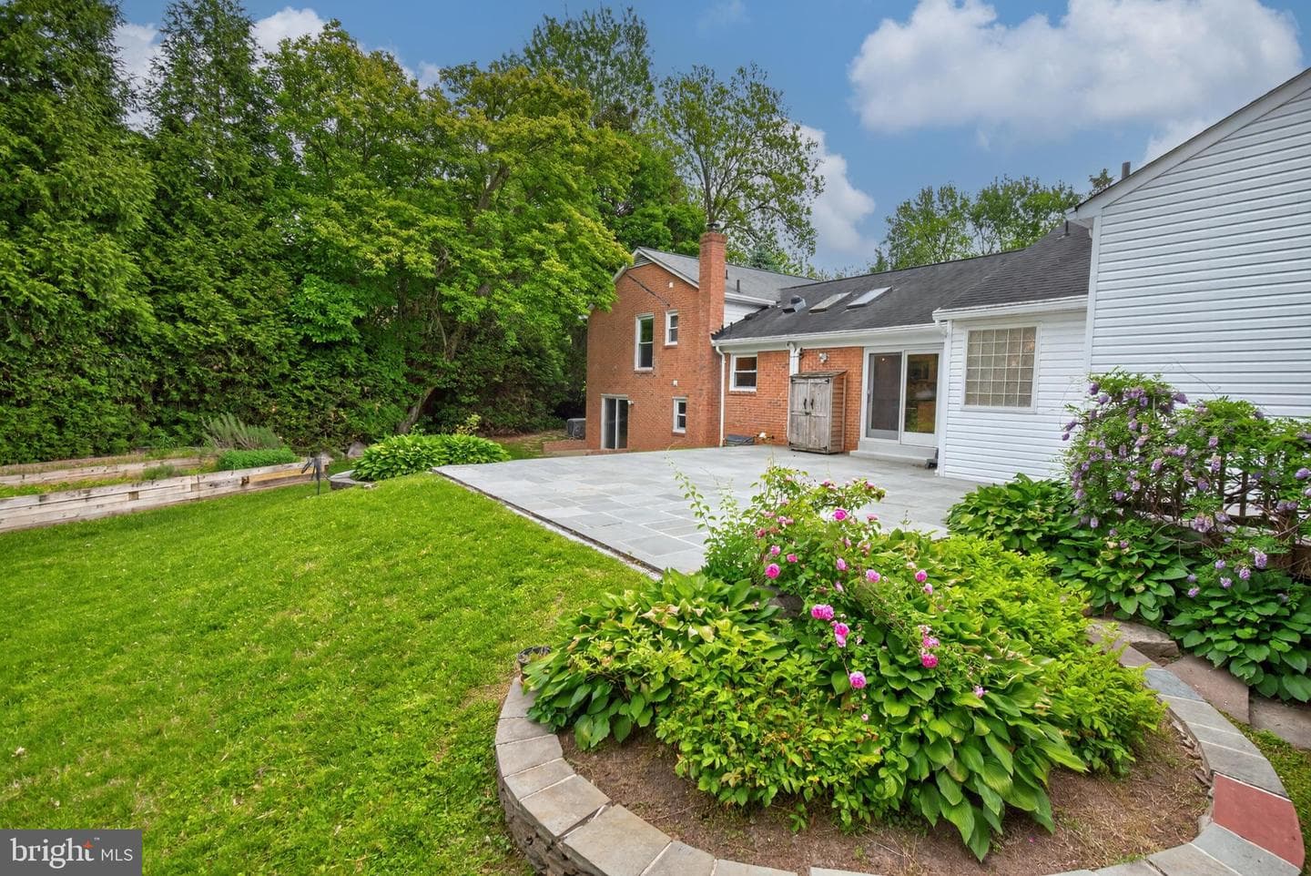 13601 Valley Drive photo 32