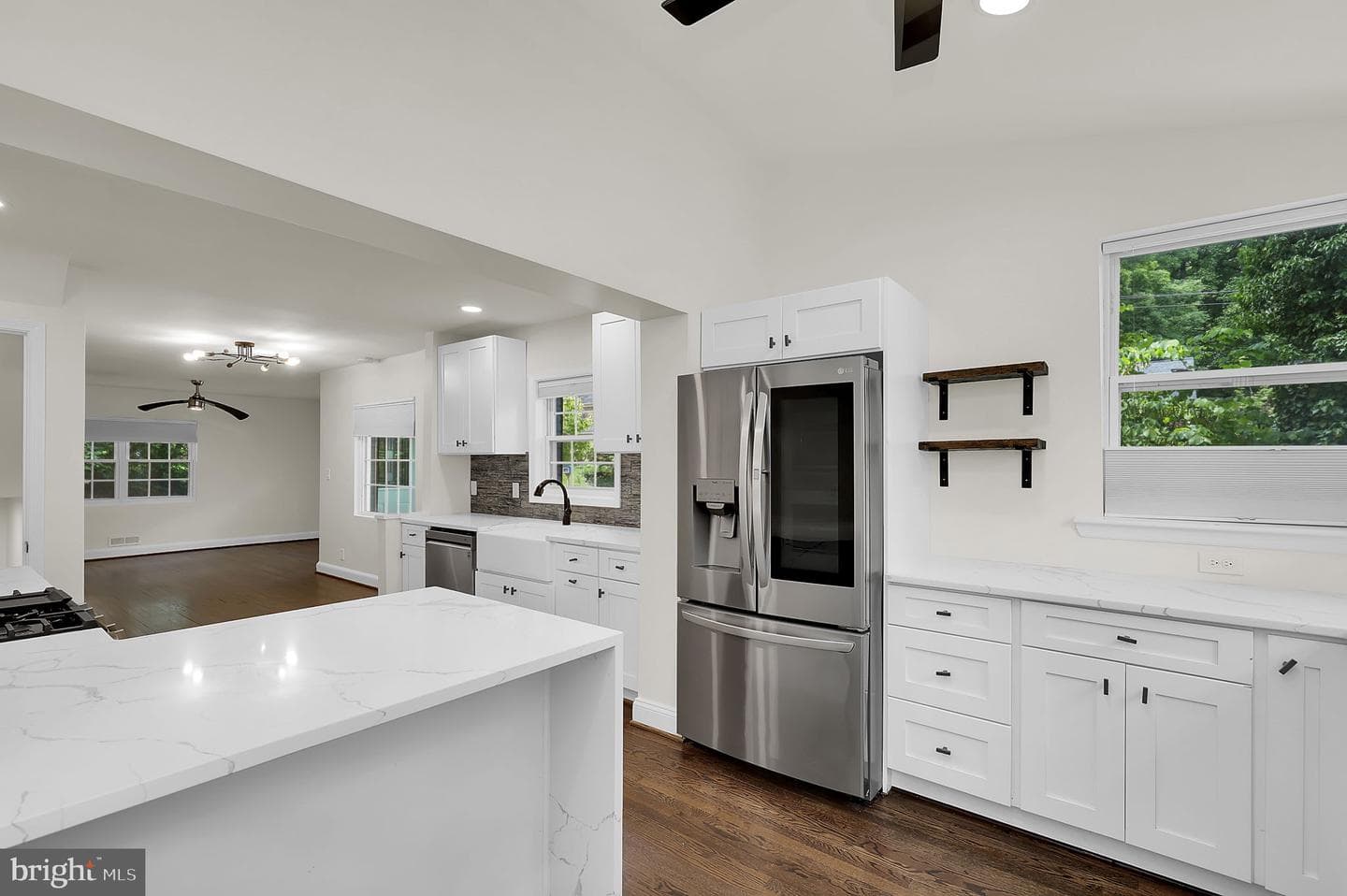 8407 Hartford Avenue photo 14