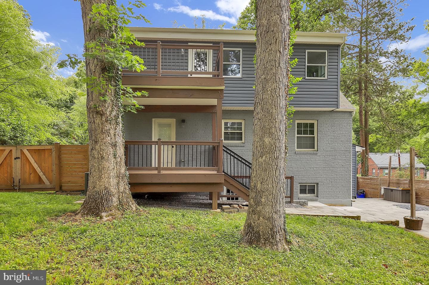 8407 Hartford Avenue photo 41