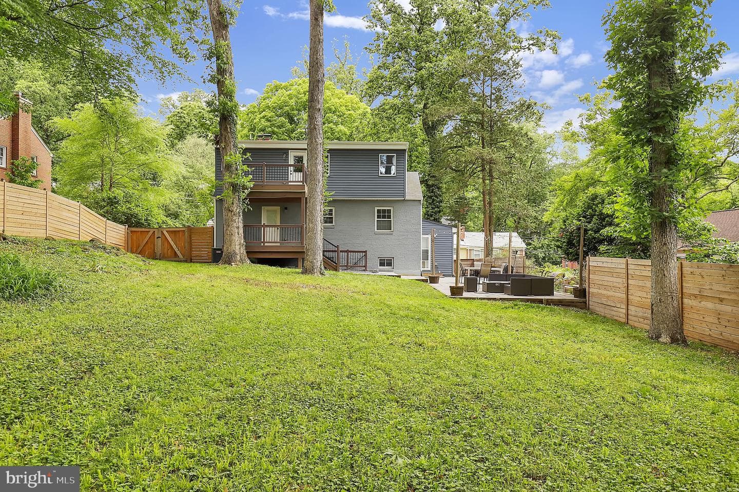 8407 Hartford Avenue photo 50