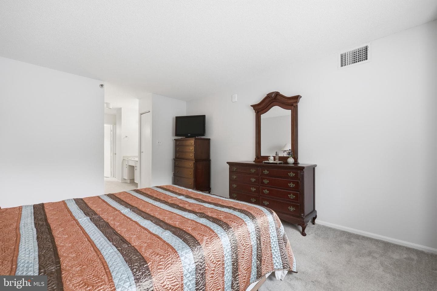 15101 Interlachen Drive #1-224 photo 18