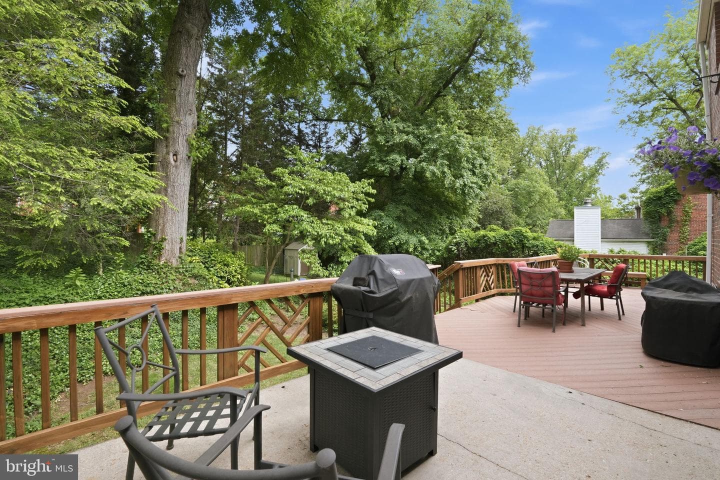 9601 Bruce Drive photo 16