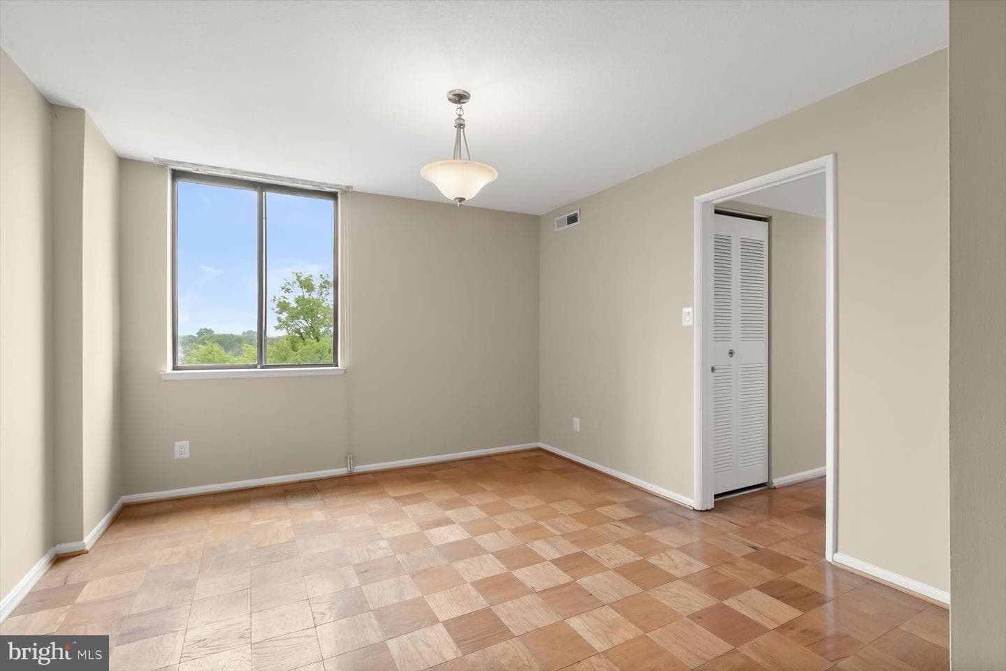 4 Monroe Street #4-802 photo 18