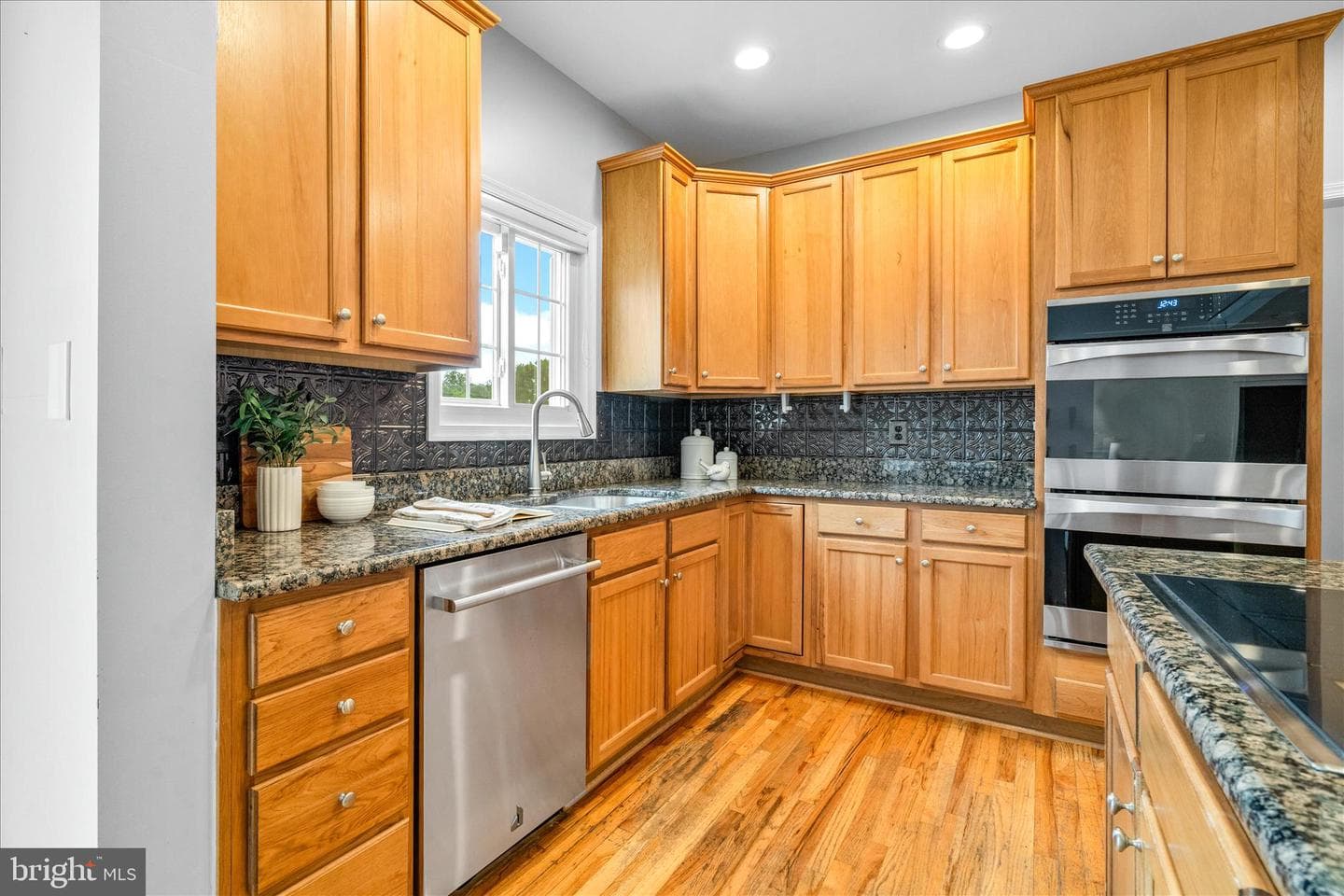 23813 Echo Creek photo 9