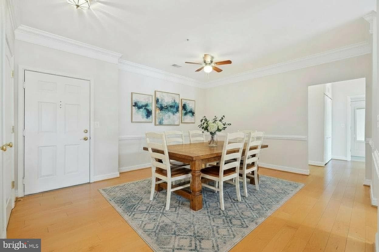 501 King Farm Boulevard #207 photo 12