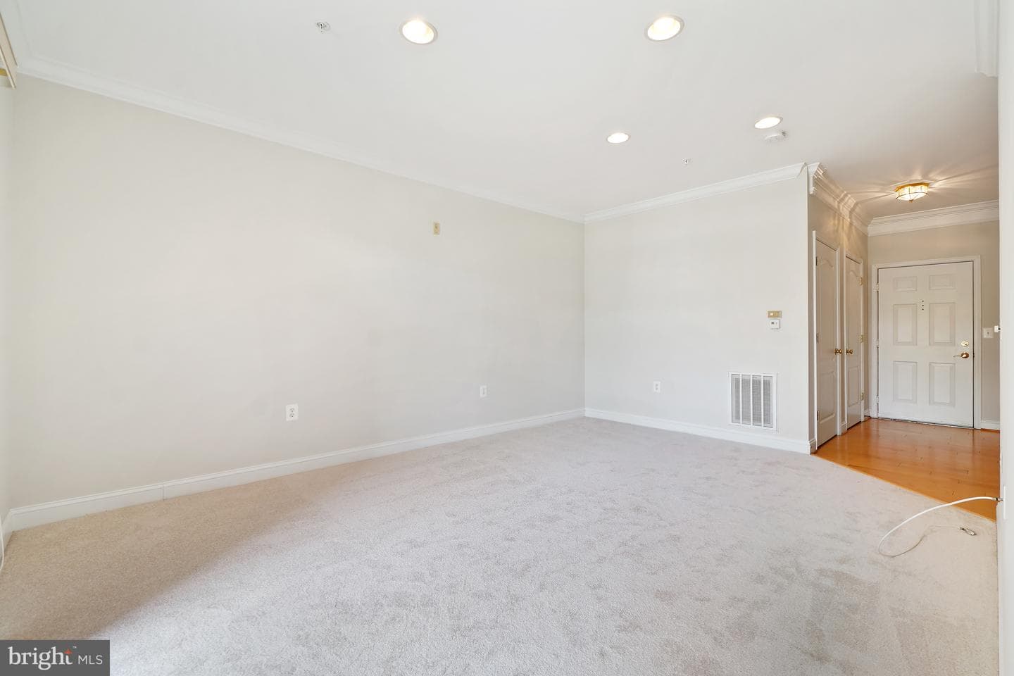 501 King Farm Boulevard #207 photo 16