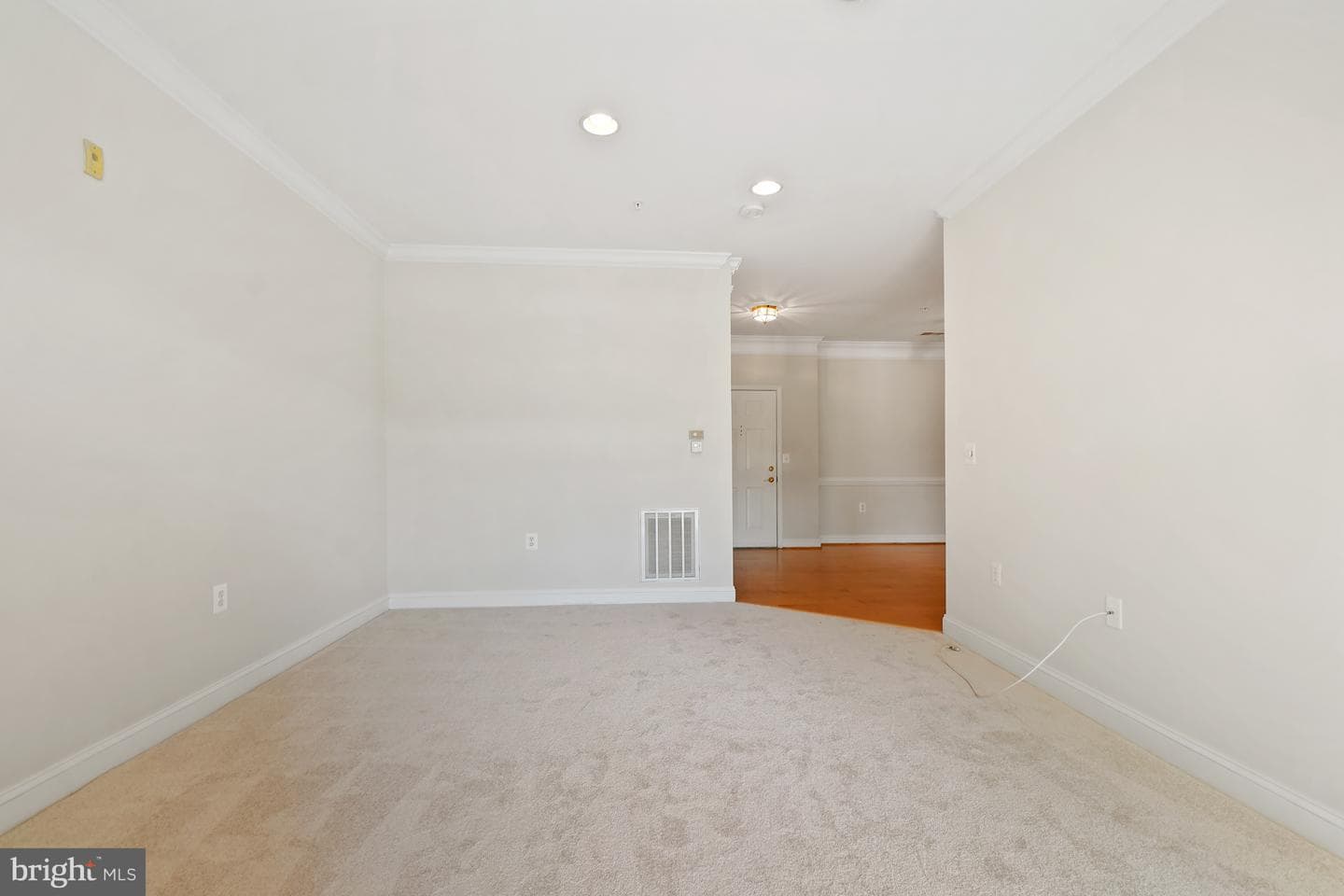 501 King Farm Boulevard #207 photo 22