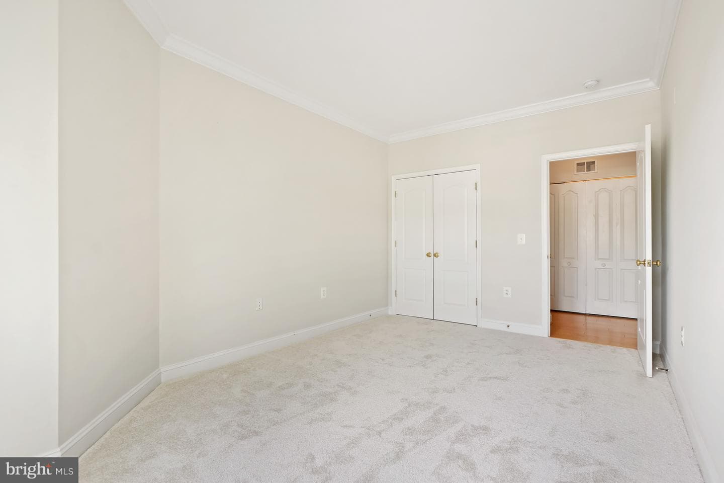 501 King Farm Boulevard #207 photo 47