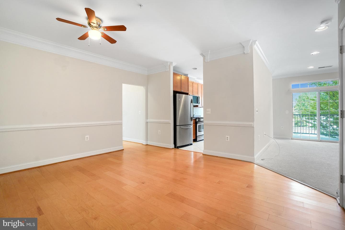 501 King Farm Boulevard #207 photo 7