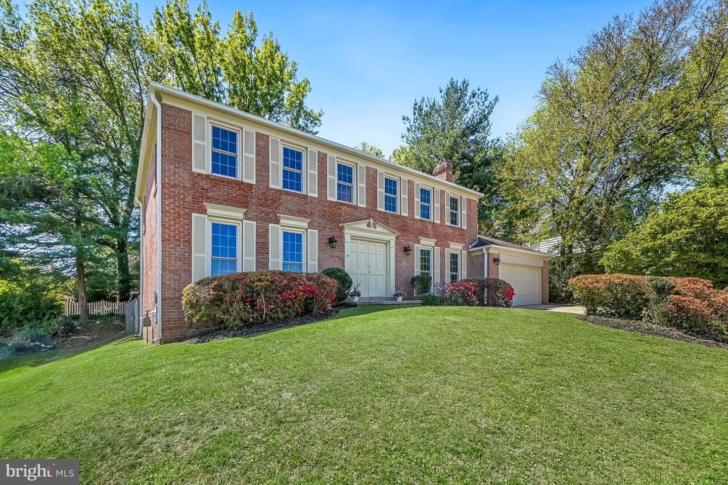 9120 Paddock Ln photo 3