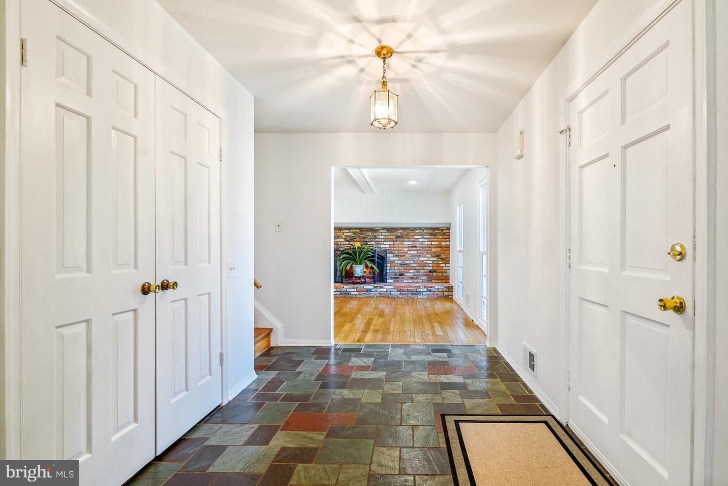9120 Paddock Ln photo 5