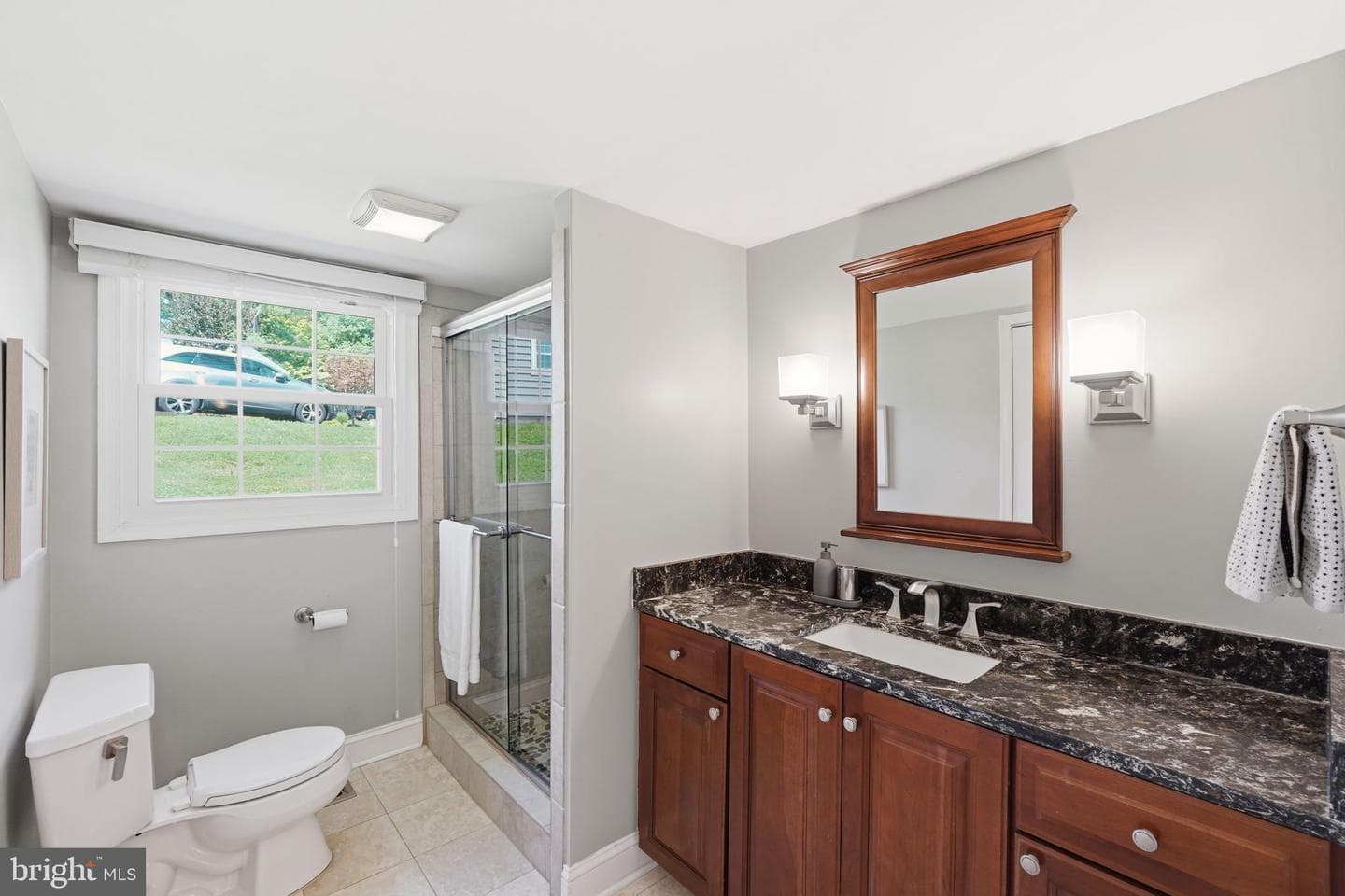 14005 Bethpage Lane photo 13