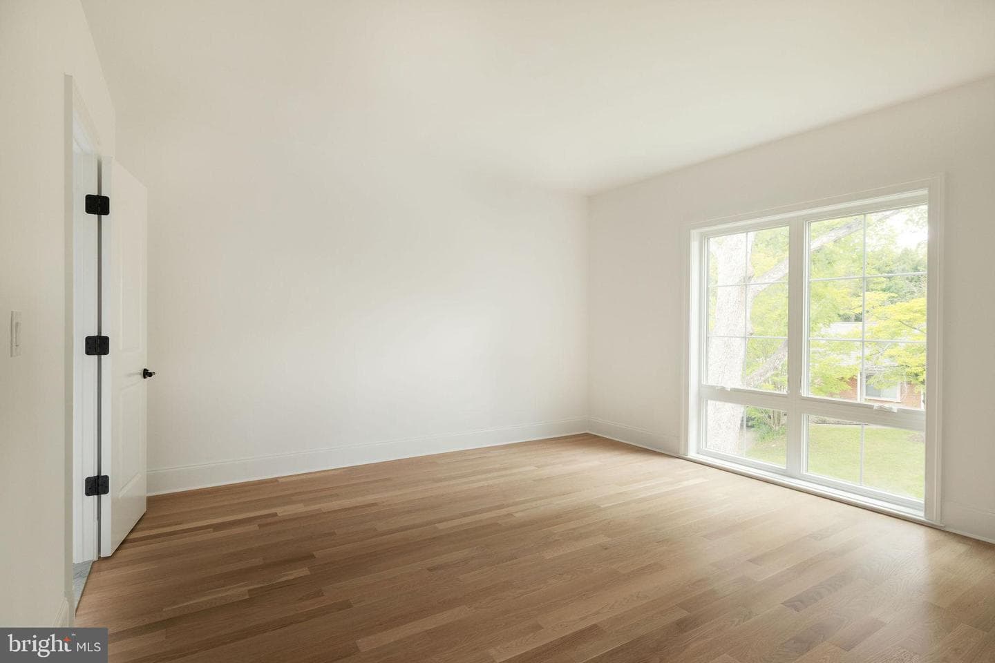 3400 Coquelin Terrace photo 48