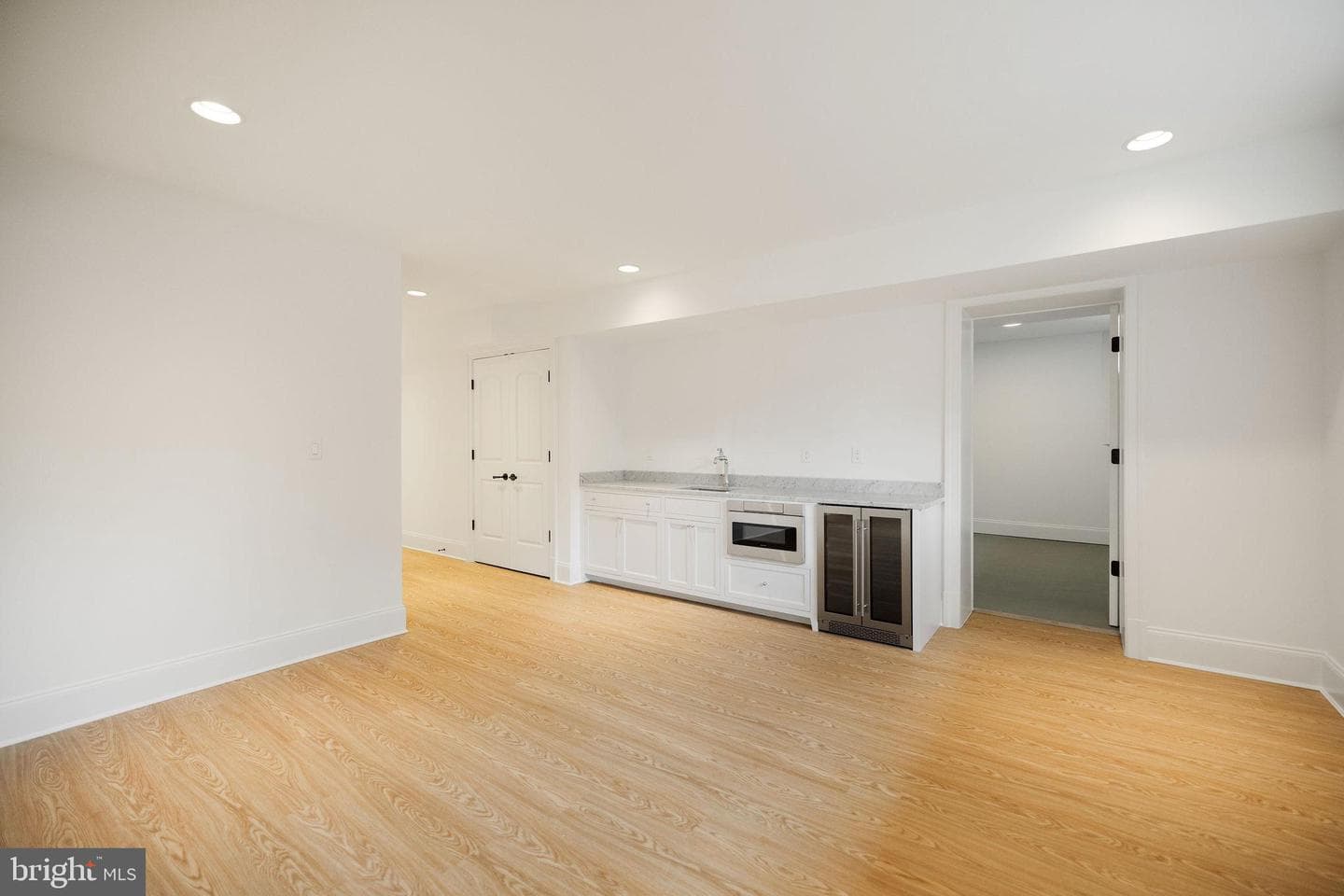 3400 Coquelin Terrace photo 55