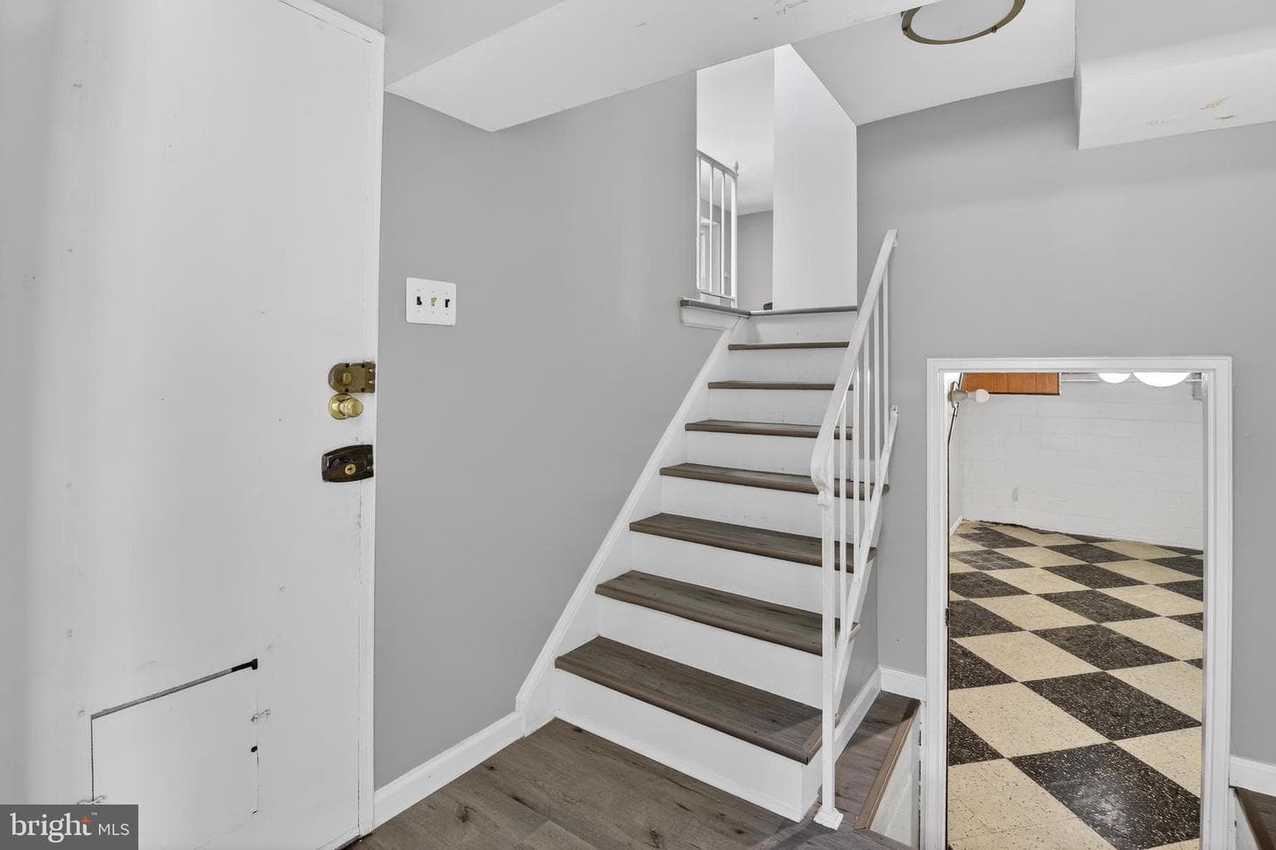 2016 Cascade Road photo 11