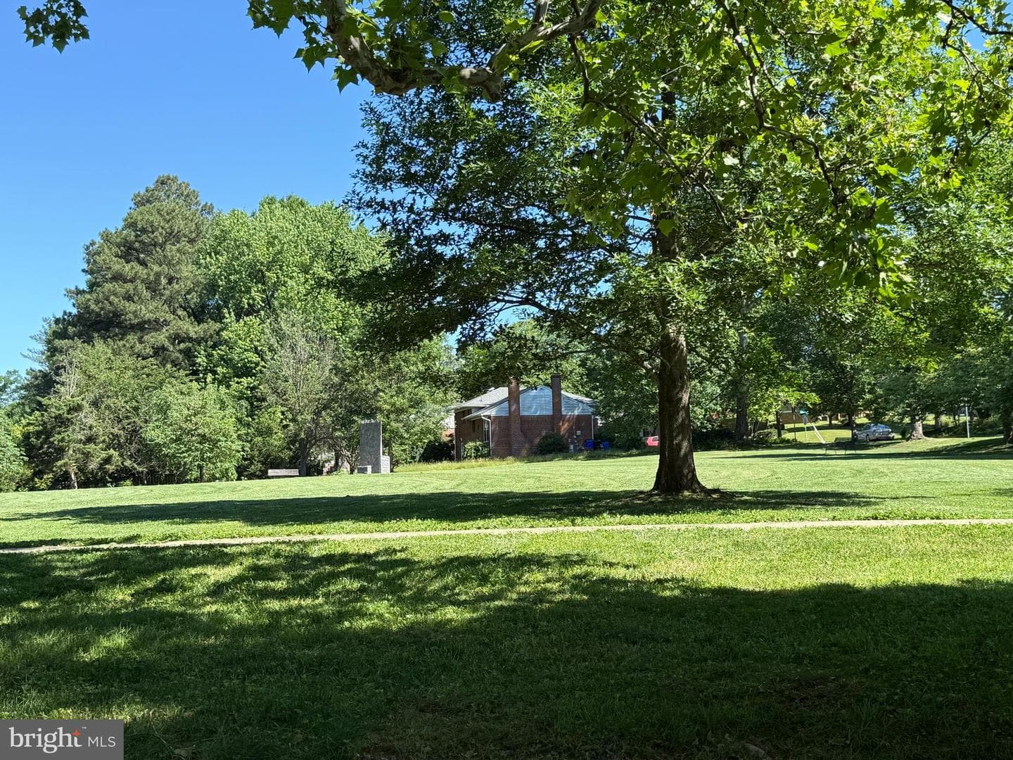2016 Cascade Road photo 34