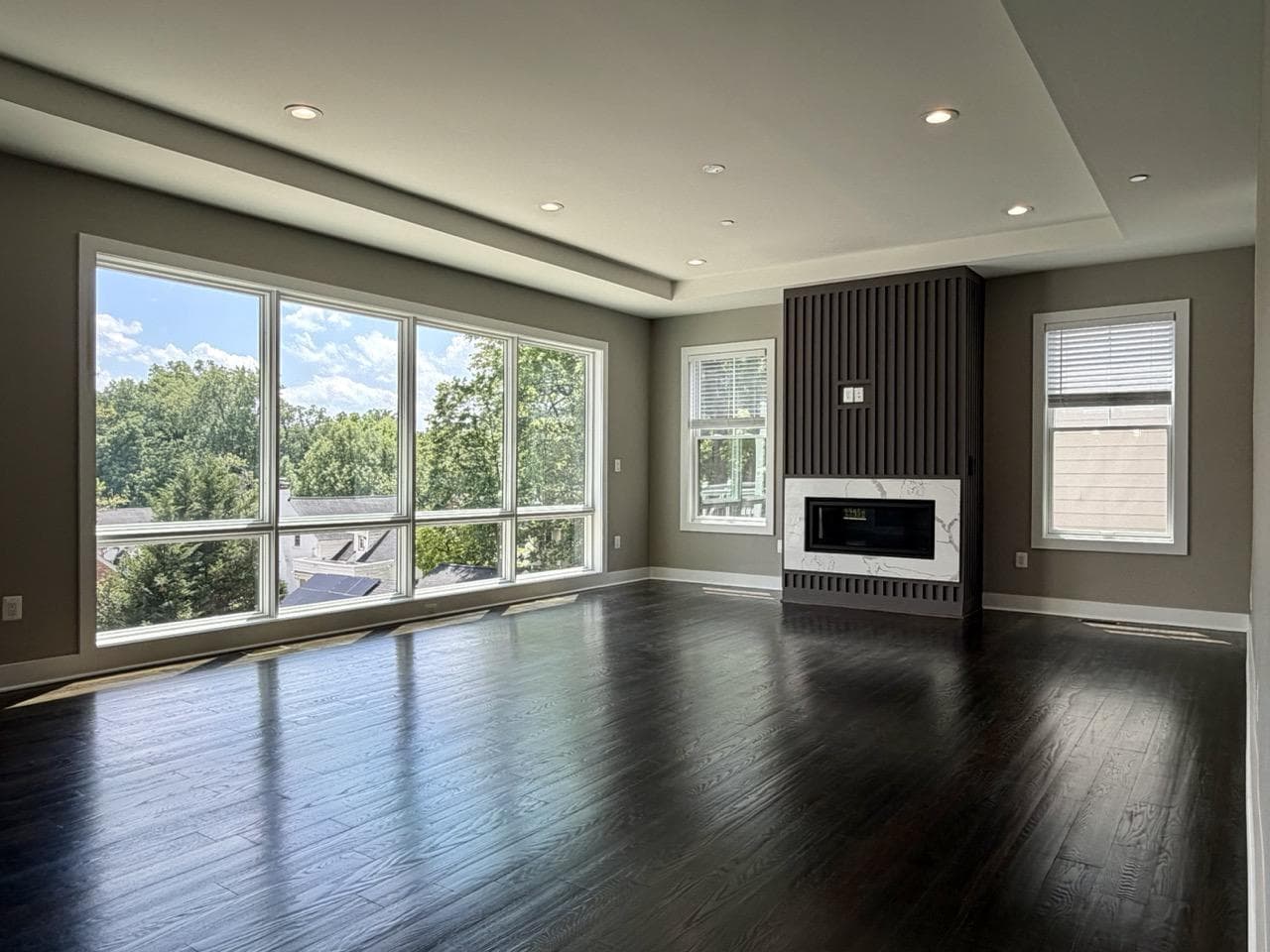 5514 Mckinley Street photo 13
