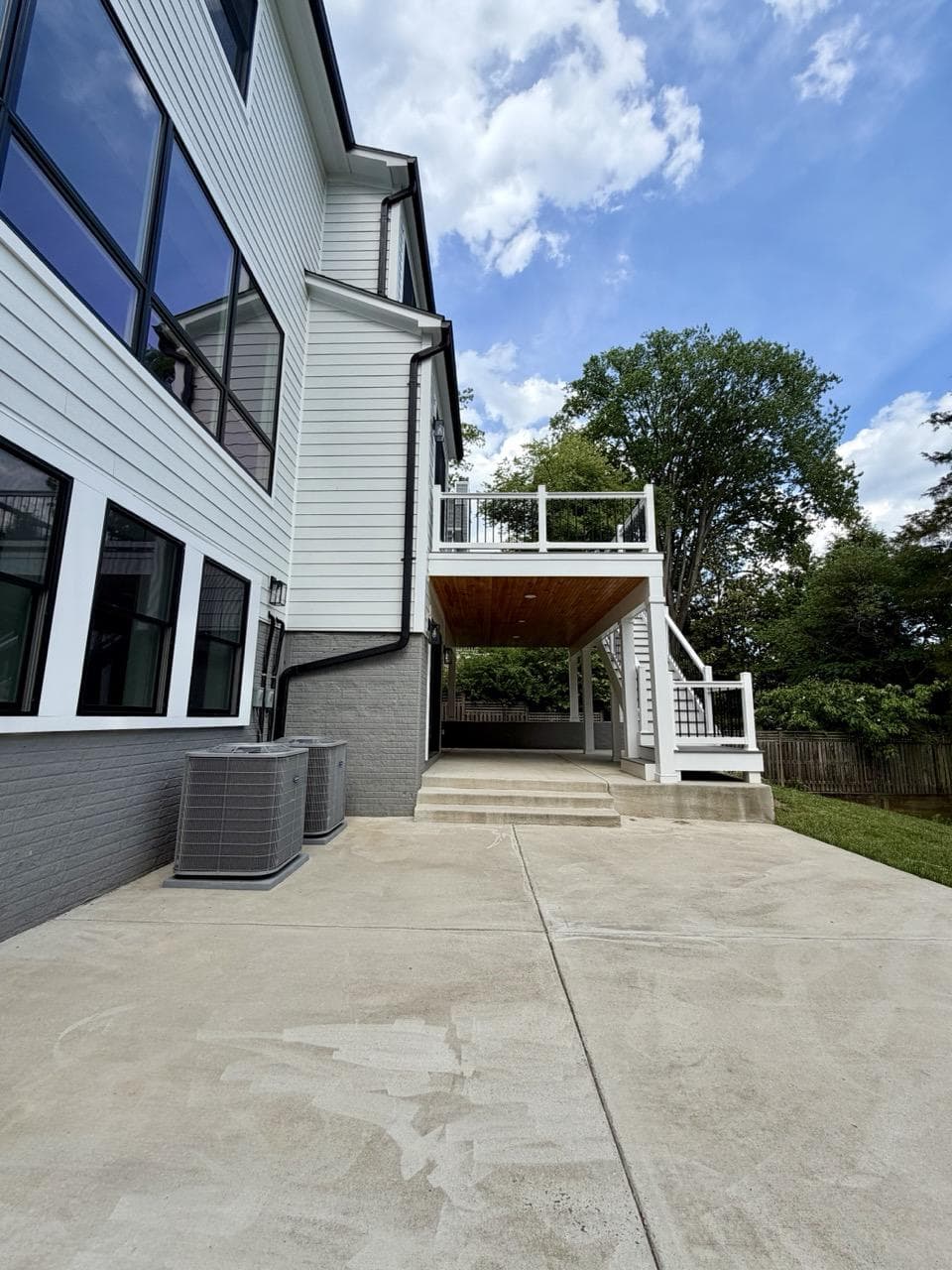 5514 Mckinley Street photo 47
