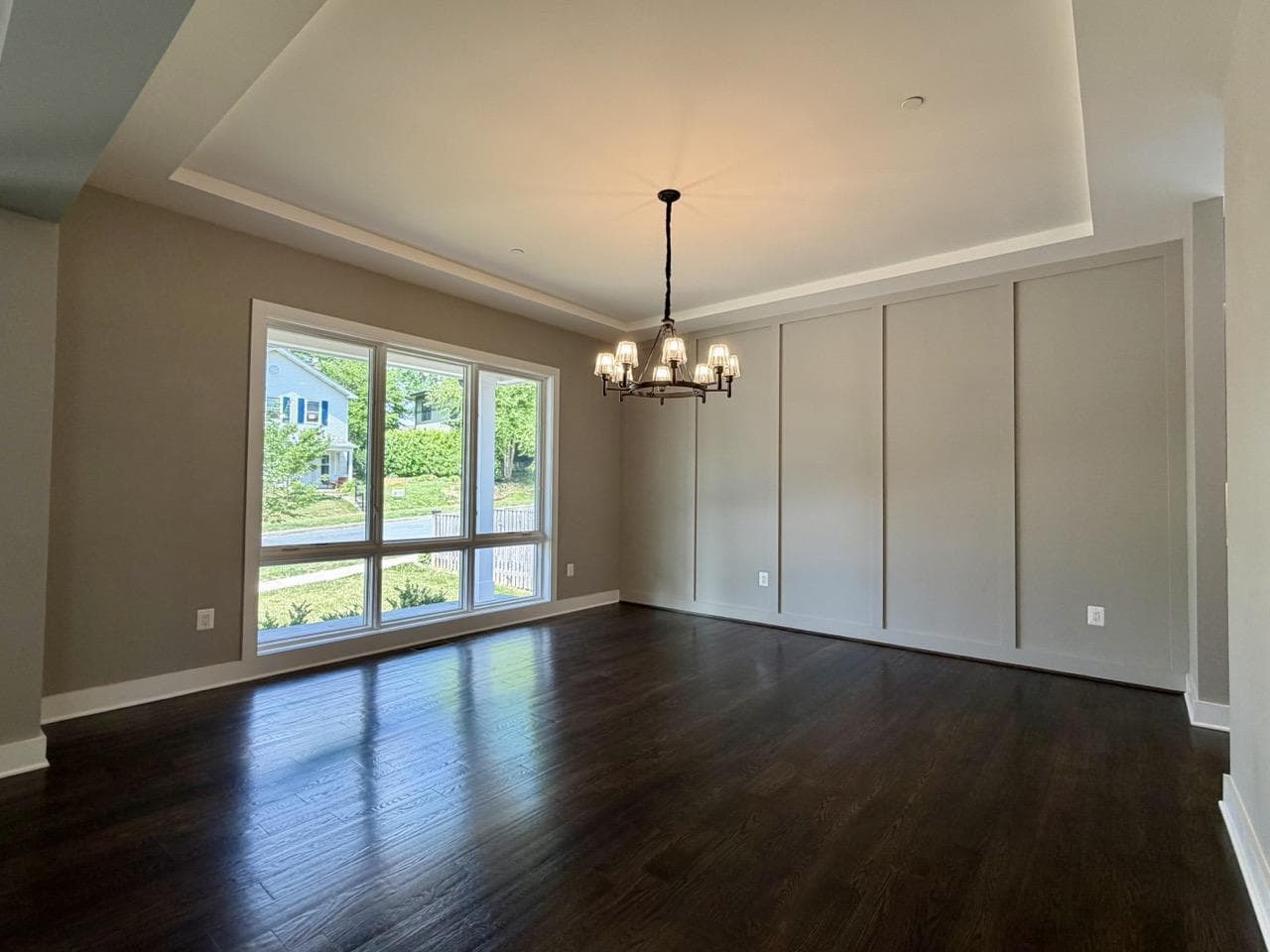 5514 Mckinley Street photo 9