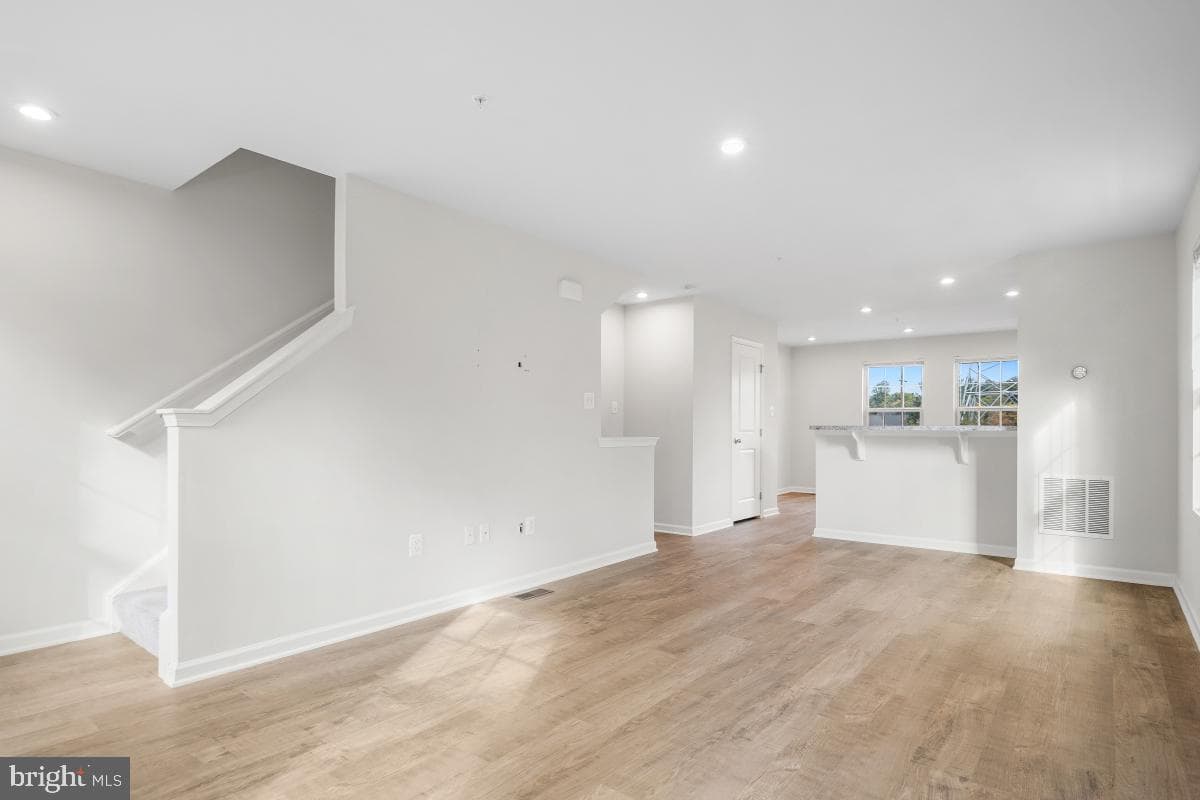 9556 Autumn Berry Place photo 12