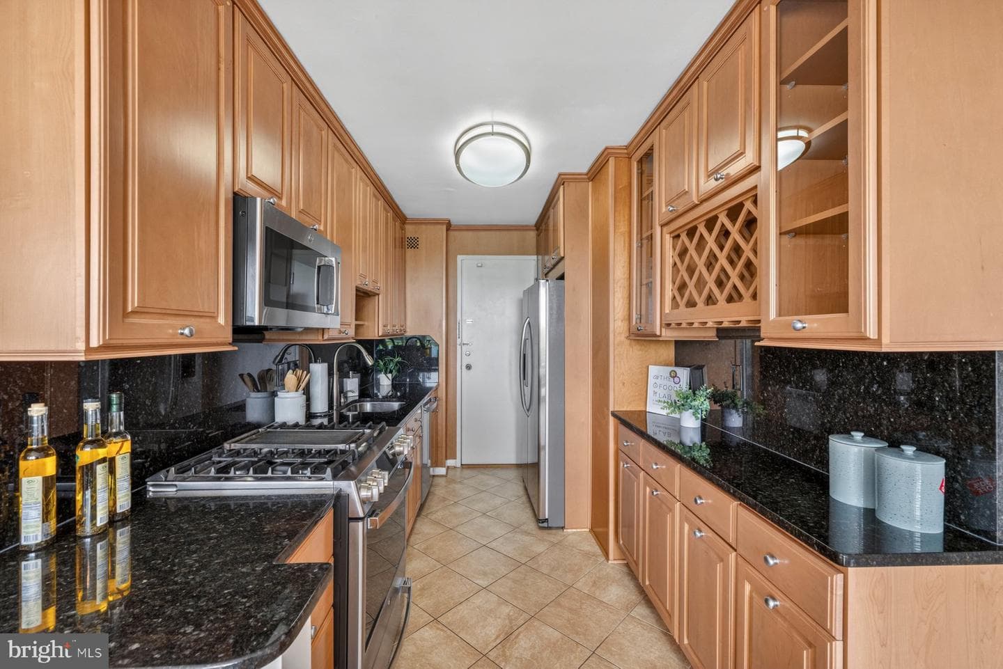 10401 Grosvenor Place #1327 photo 13